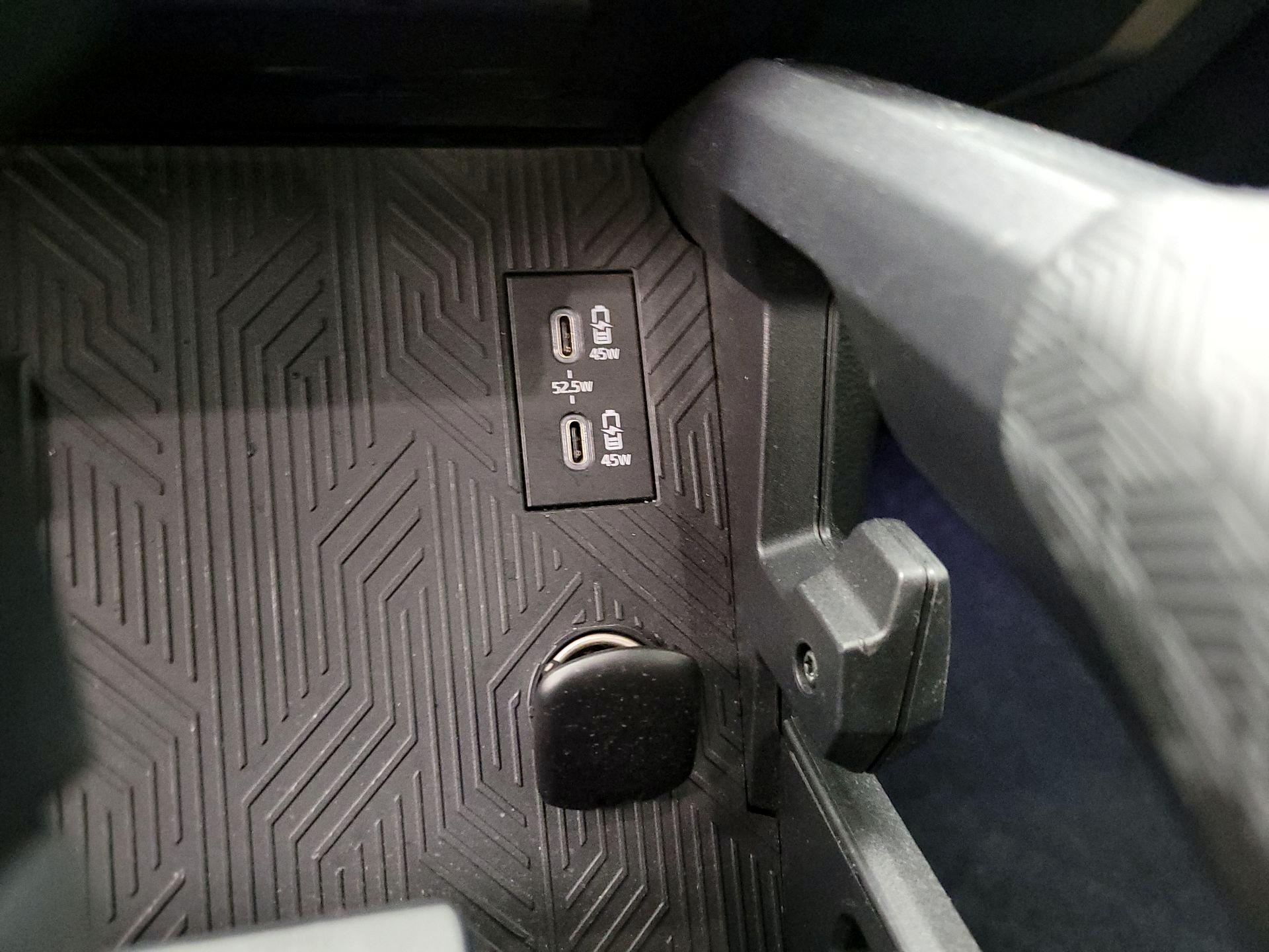 Thumbnail: 2025 Toyota Tacoma - 18