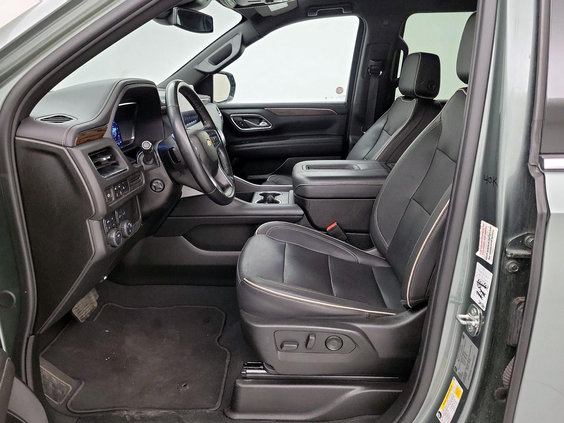 Thumbnail: 2023 Chevrolet Suburban - 11