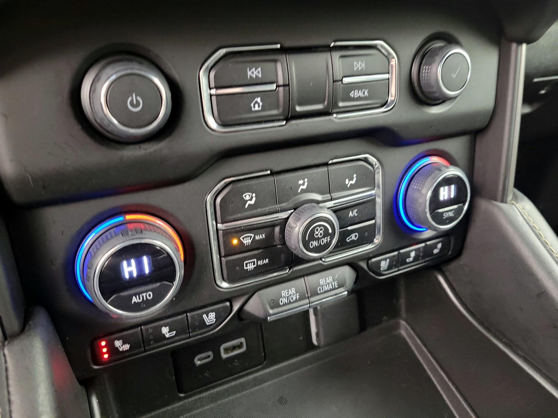 Thumbnail: 2023 Chevrolet Suburban - 16