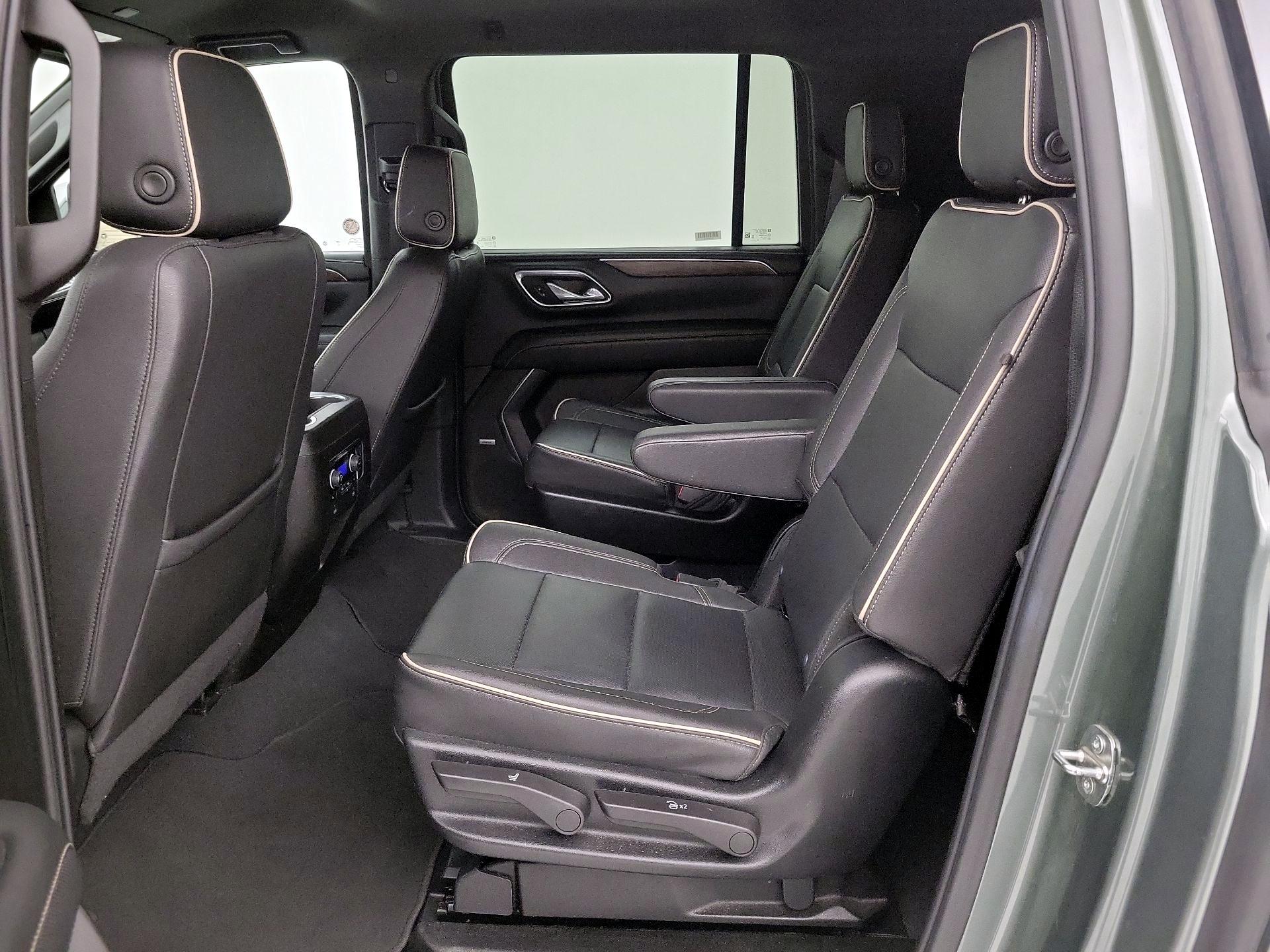 Thumbnail: 2023 Chevrolet Suburban - 19