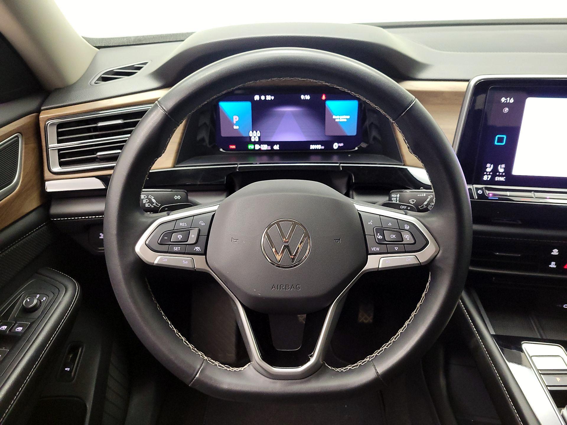 Thumbnail: 2024 Volkswagen Atlas - 10