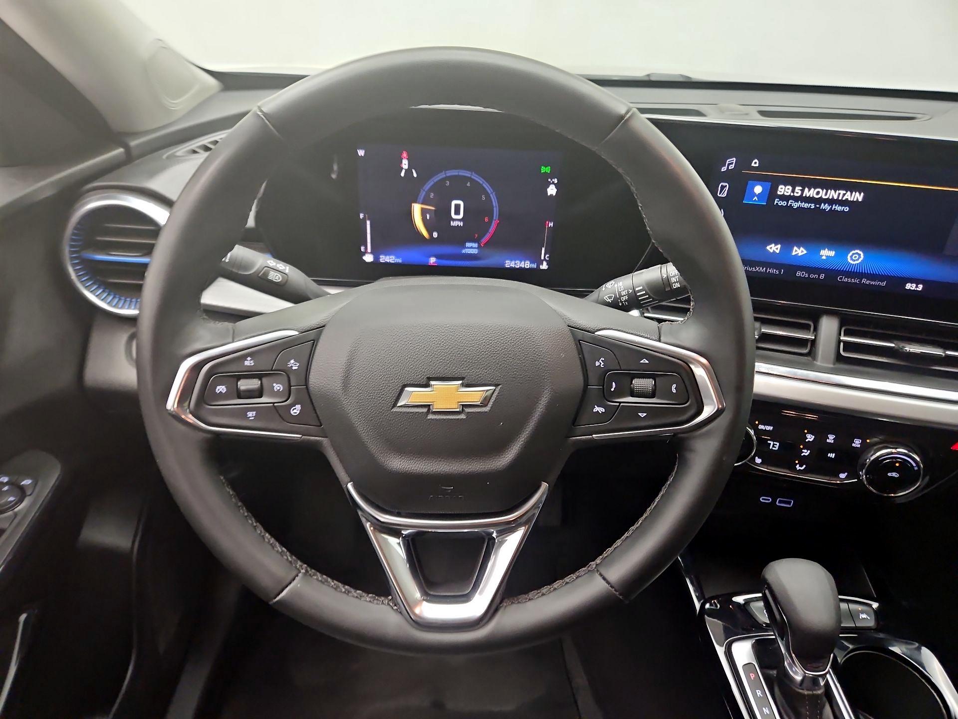 Thumbnail: 2025 Chevrolet Trax - 10