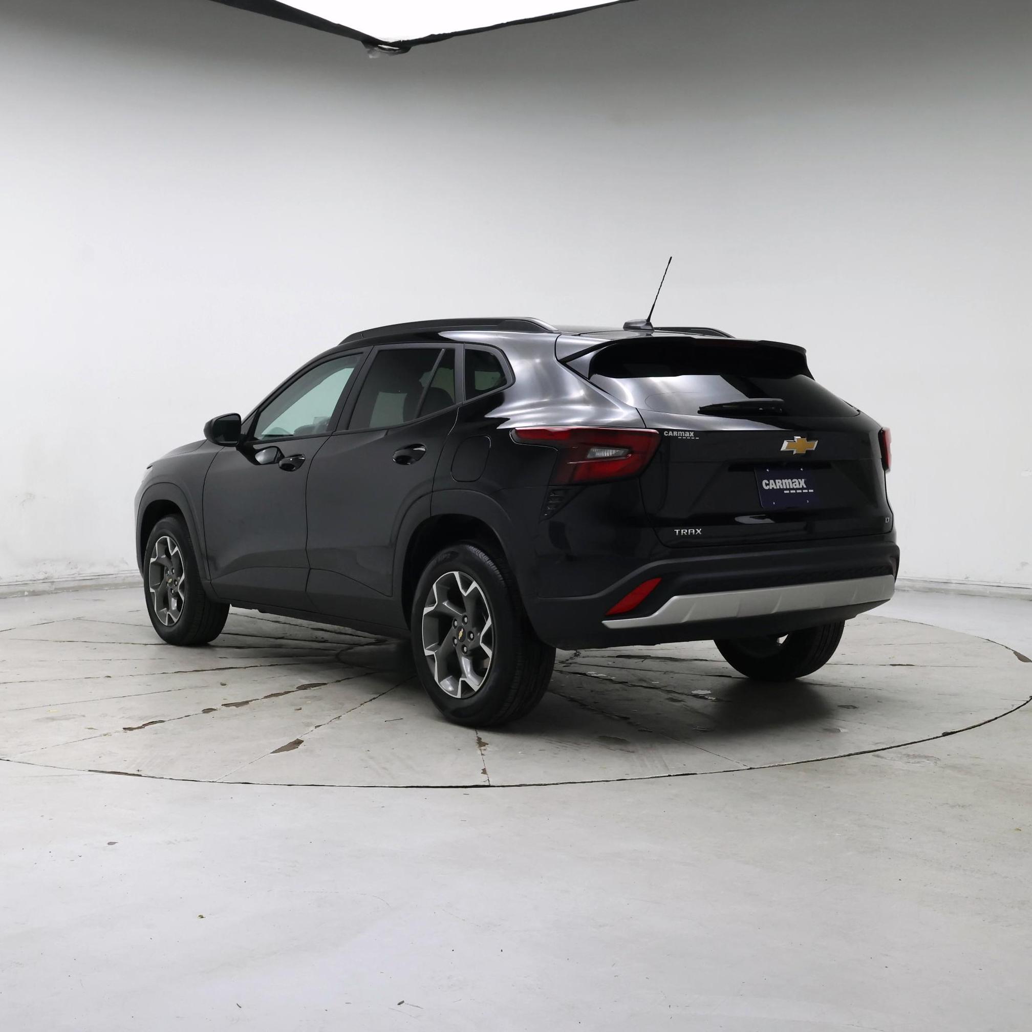 Thumbnail: 2025 Chevrolet Trax - 2