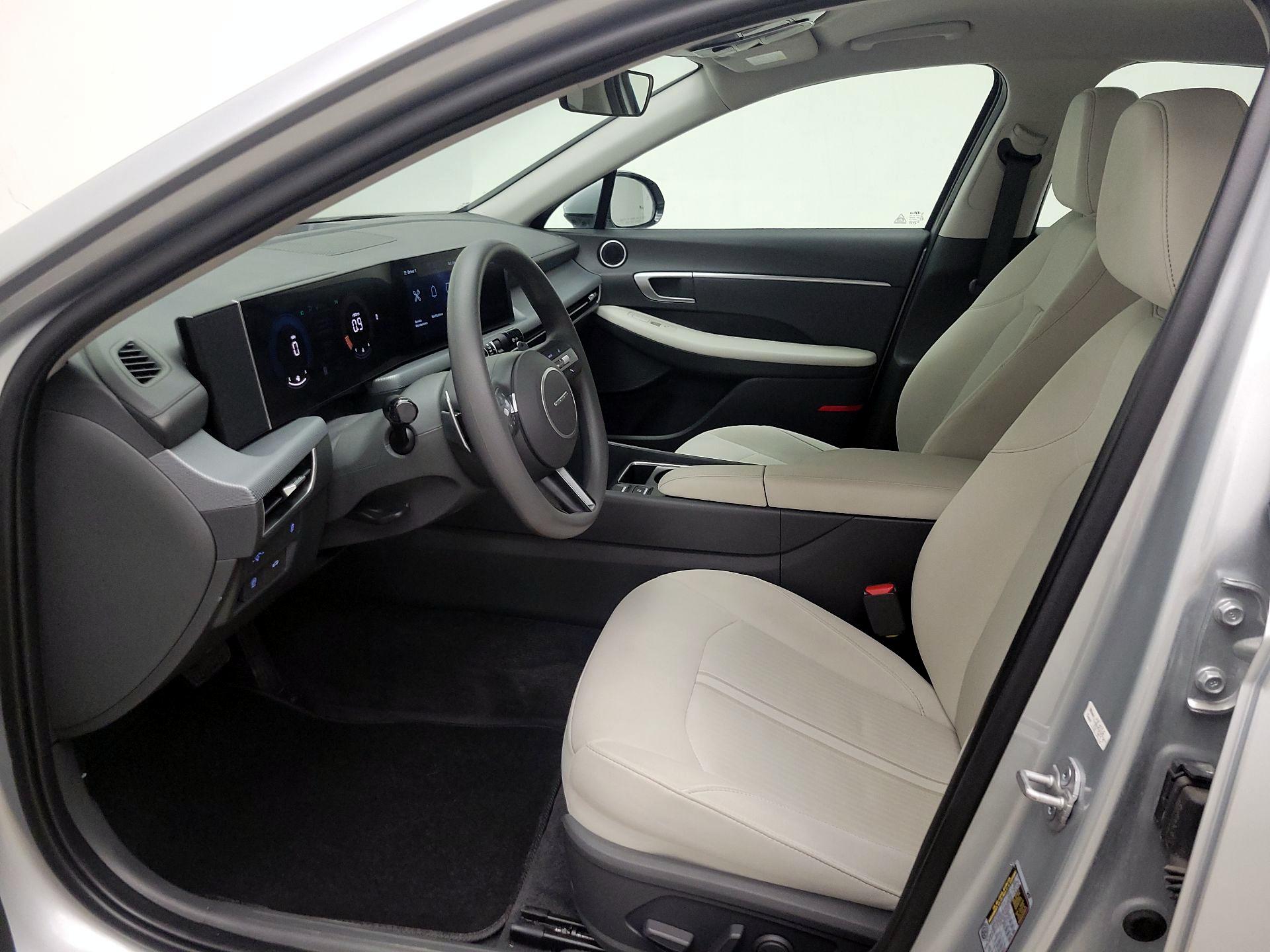 Thumbnail: 2025 Hyundai Sonata - 11