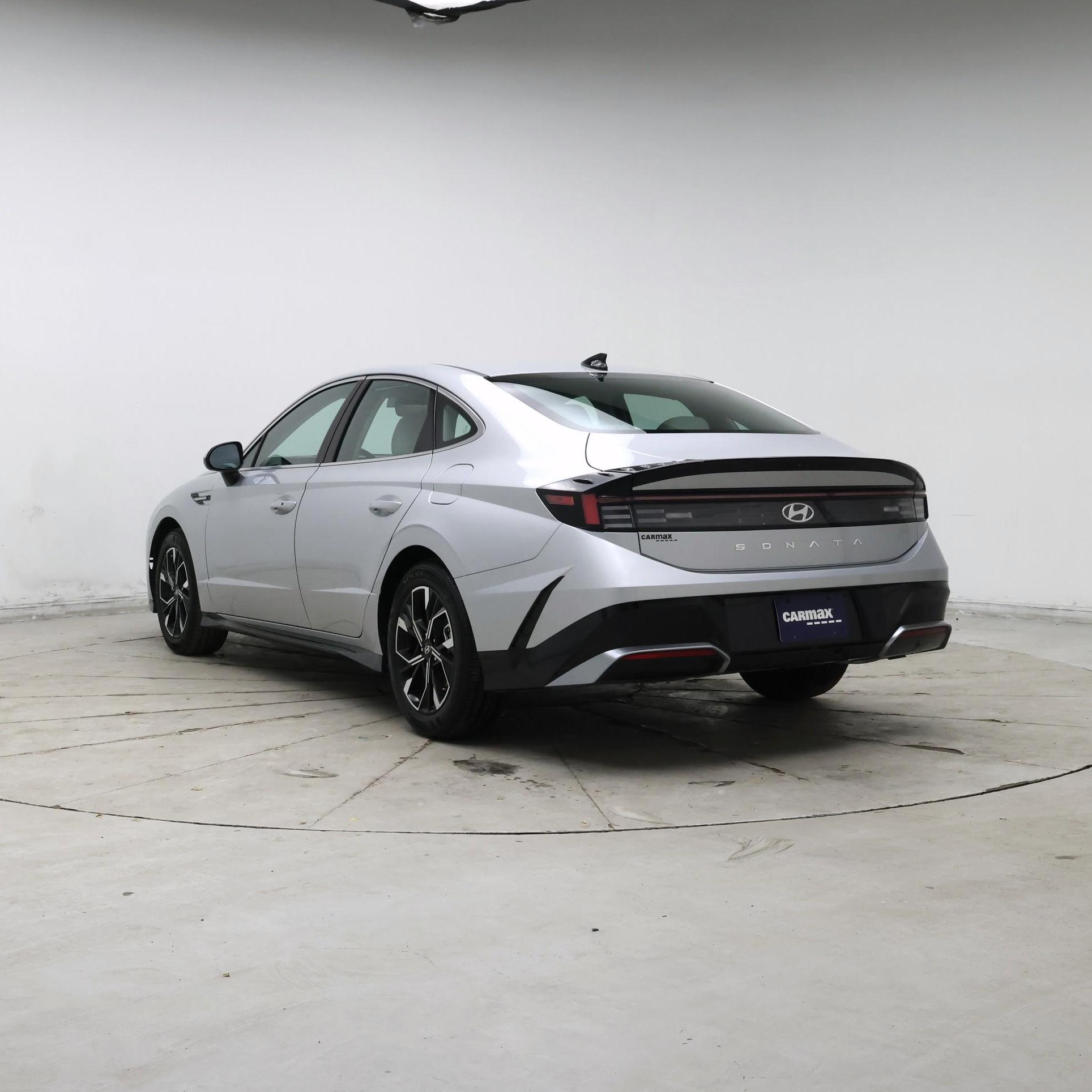 Thumbnail: 2025 Hyundai Sonata - 2