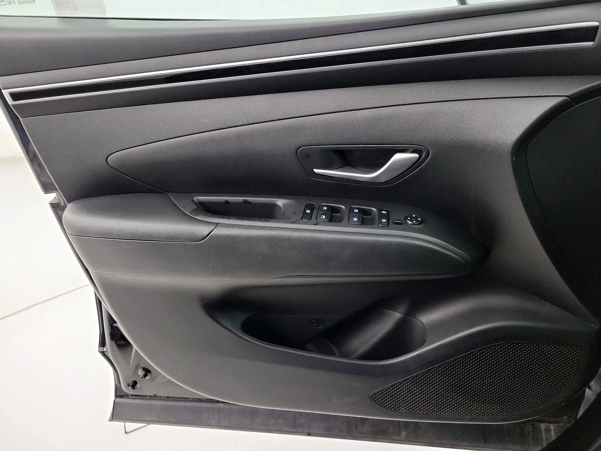 Thumbnail: 2024 Hyundai Tucson - 12