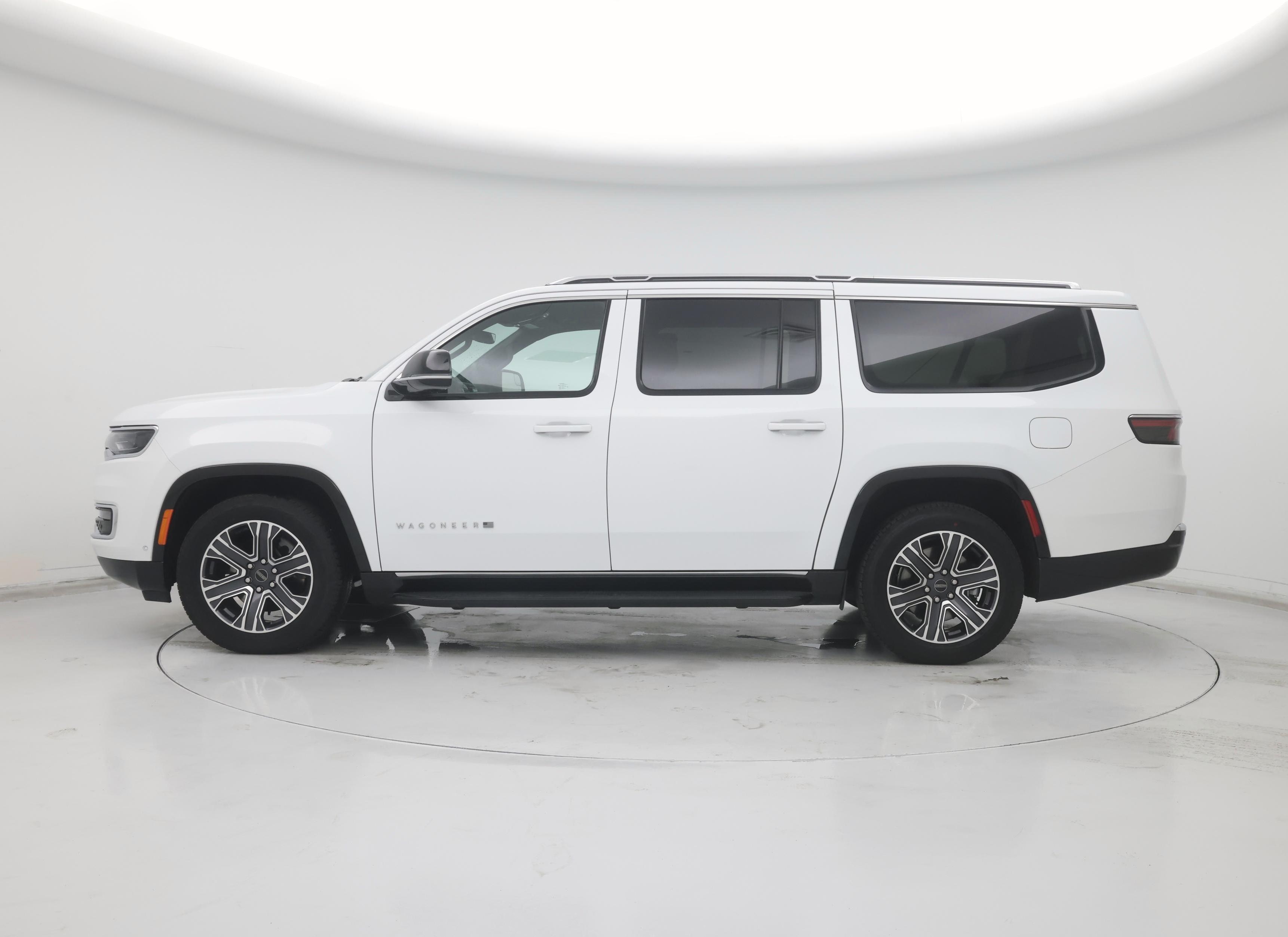 Thumbnail: 2025 Jeep Wagoneer - 3