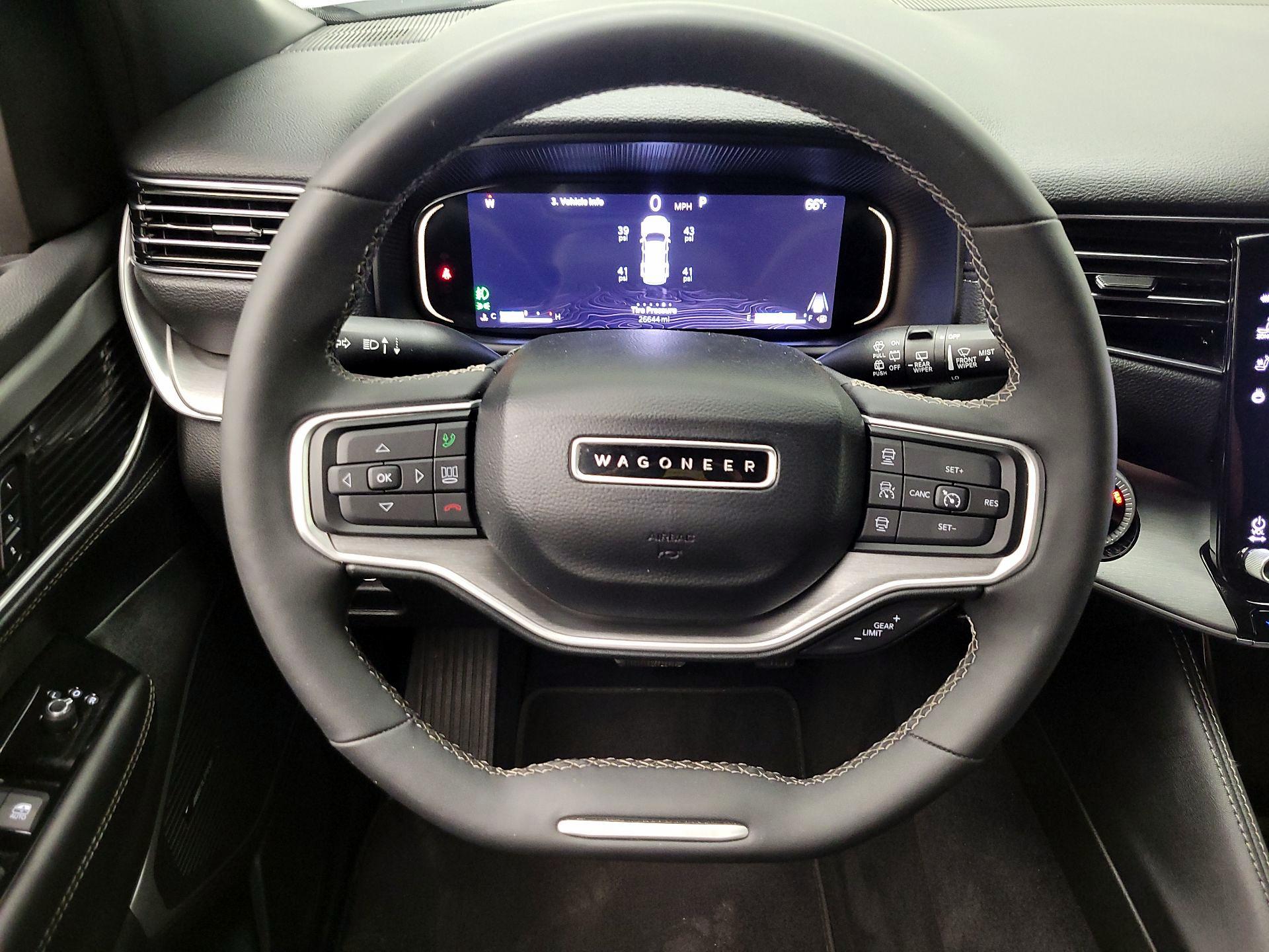 Thumbnail: 2025 Jeep Wagoneer - 10