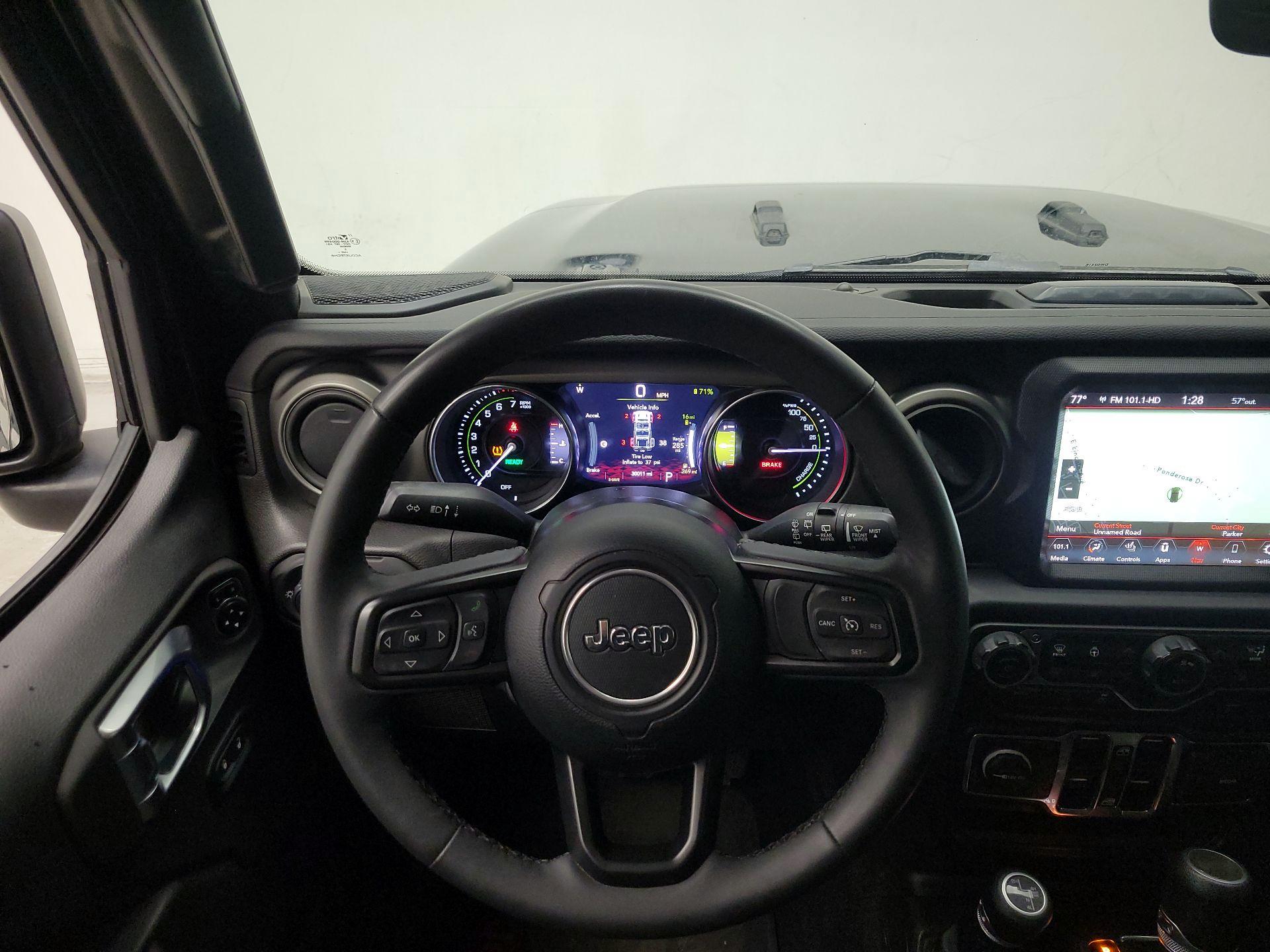 Thumbnail: 2023 Jeep Wrangler - 10