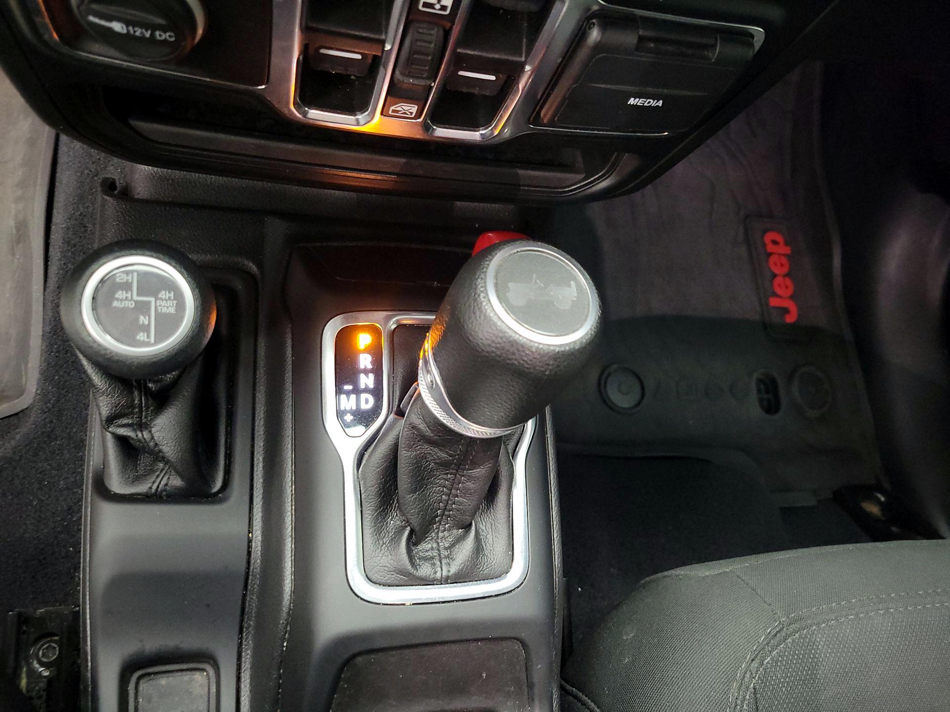 Thumbnail: 2023 Jeep Wrangler - 18