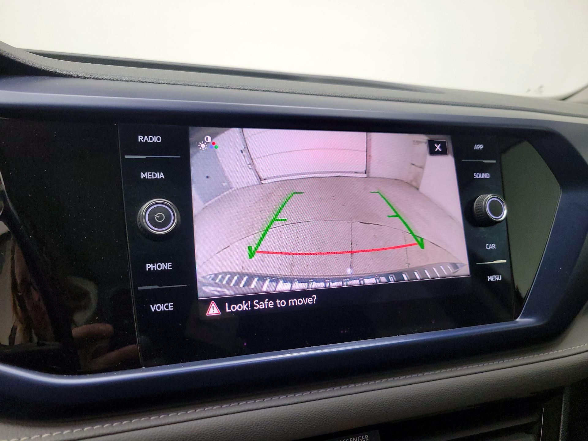 Thumbnail: 2024 Volkswagen Taos - 14