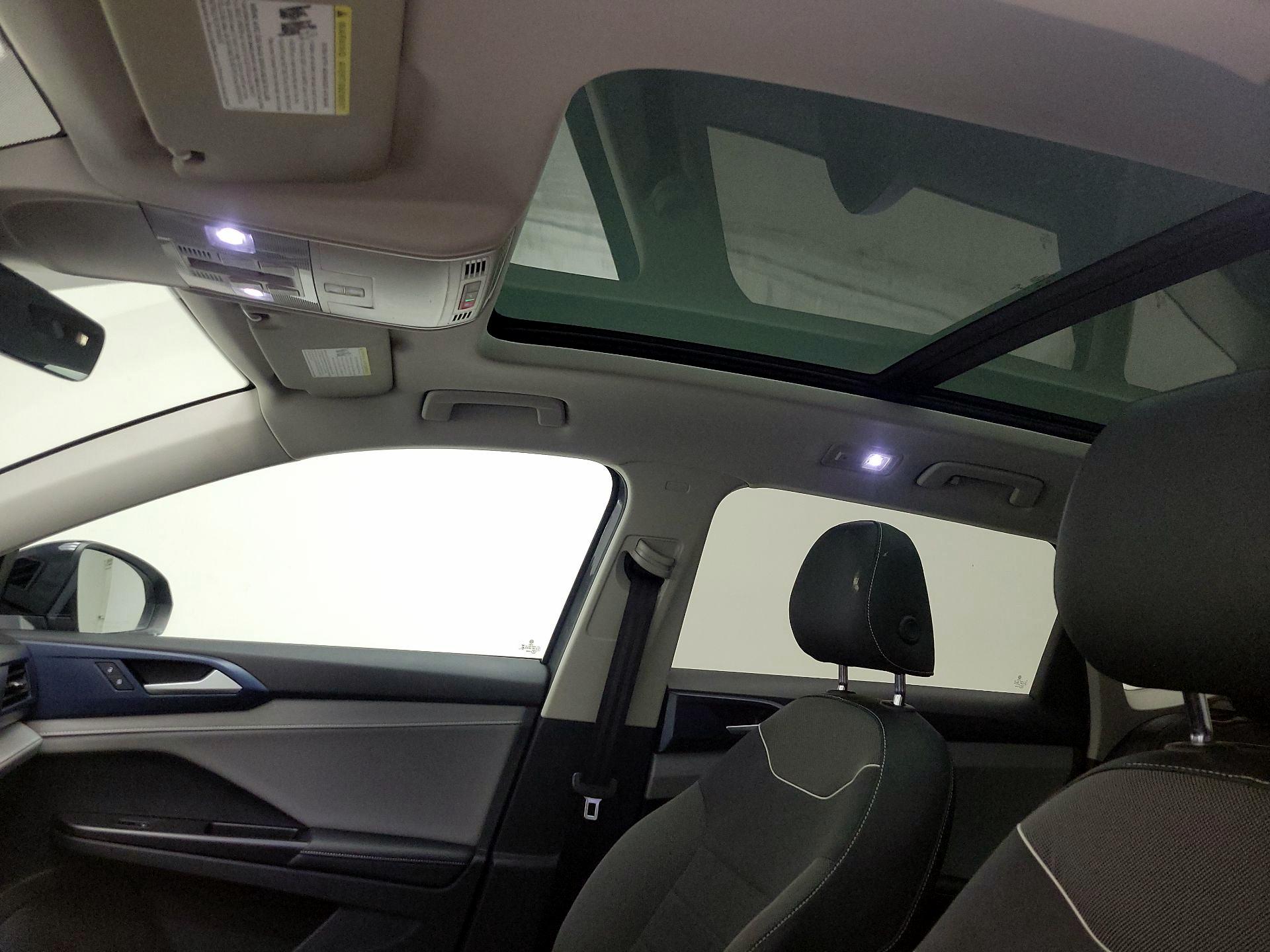 Thumbnail: 2024 Volkswagen Taos - 19