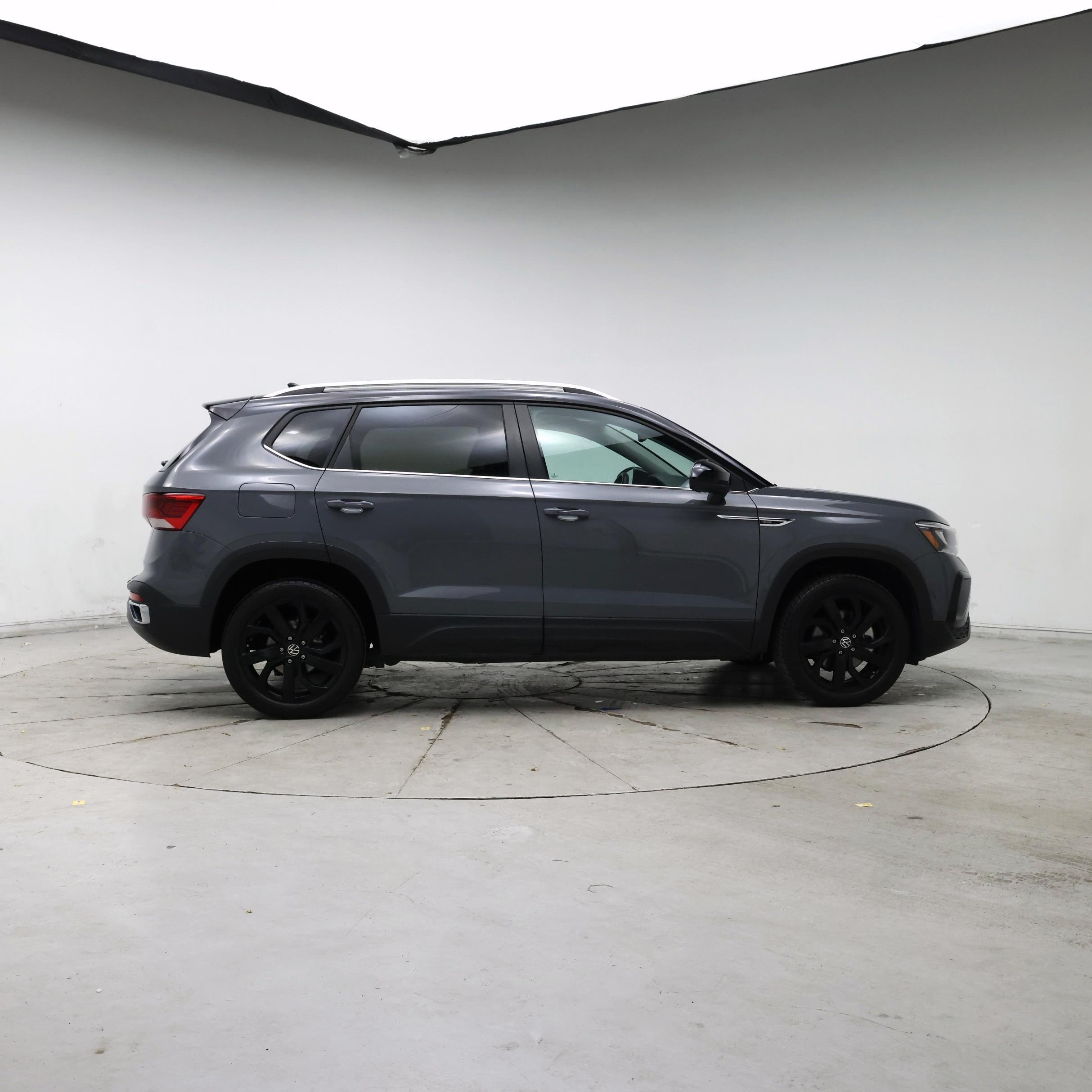 Thumbnail: 2024 Volkswagen Taos - 7