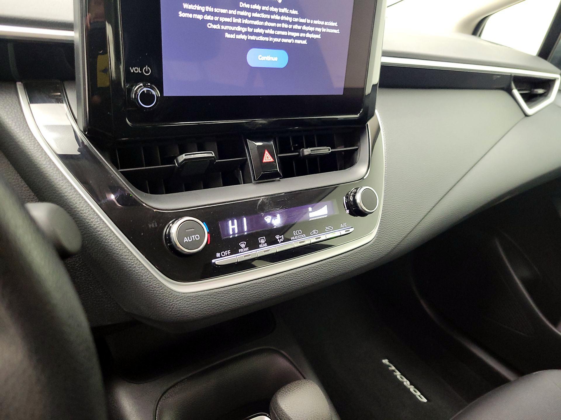 Thumbnail: 2025 Toyota Corolla - 17