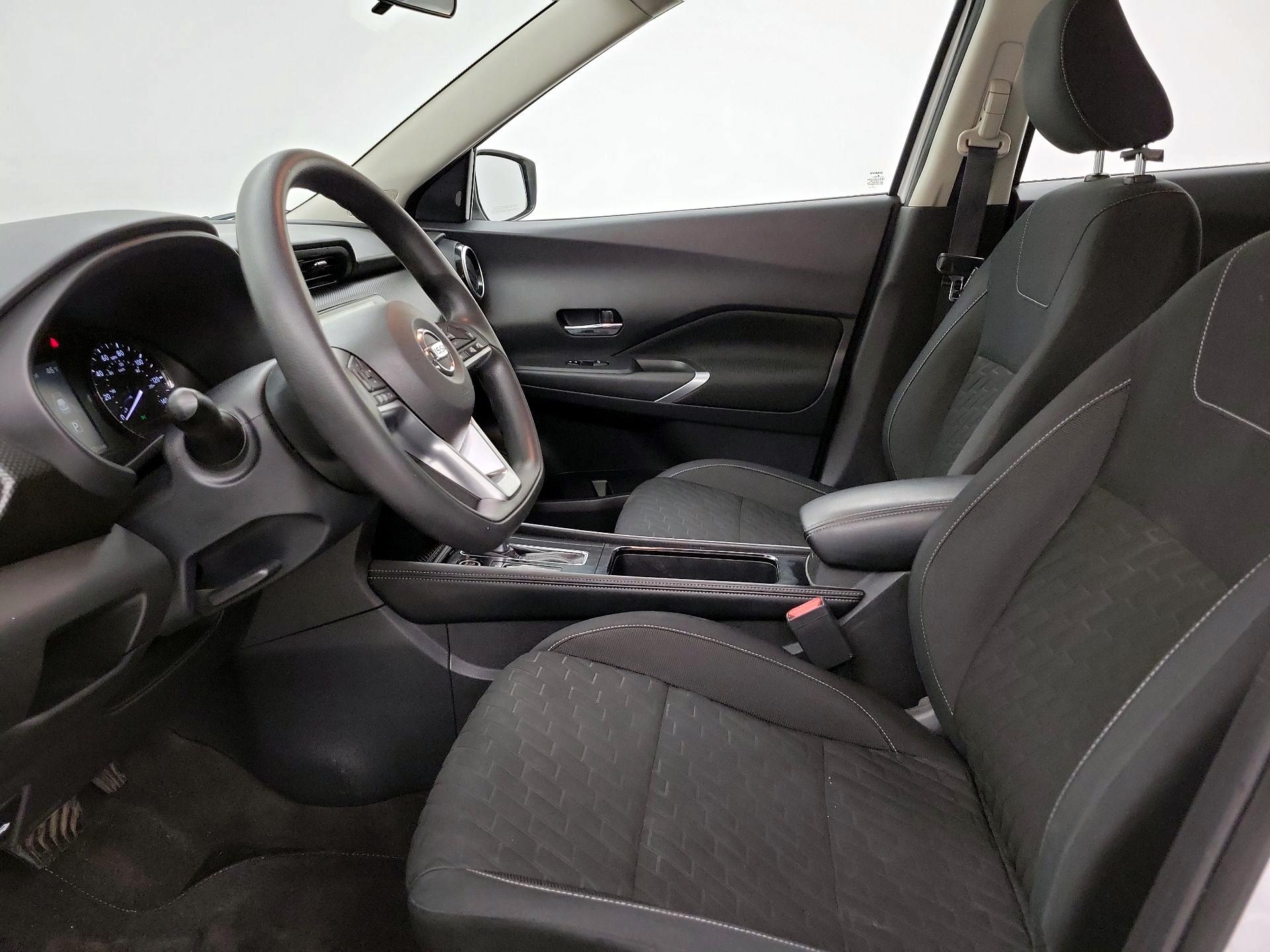 Thumbnail: 2021 Nissan Kicks - 11