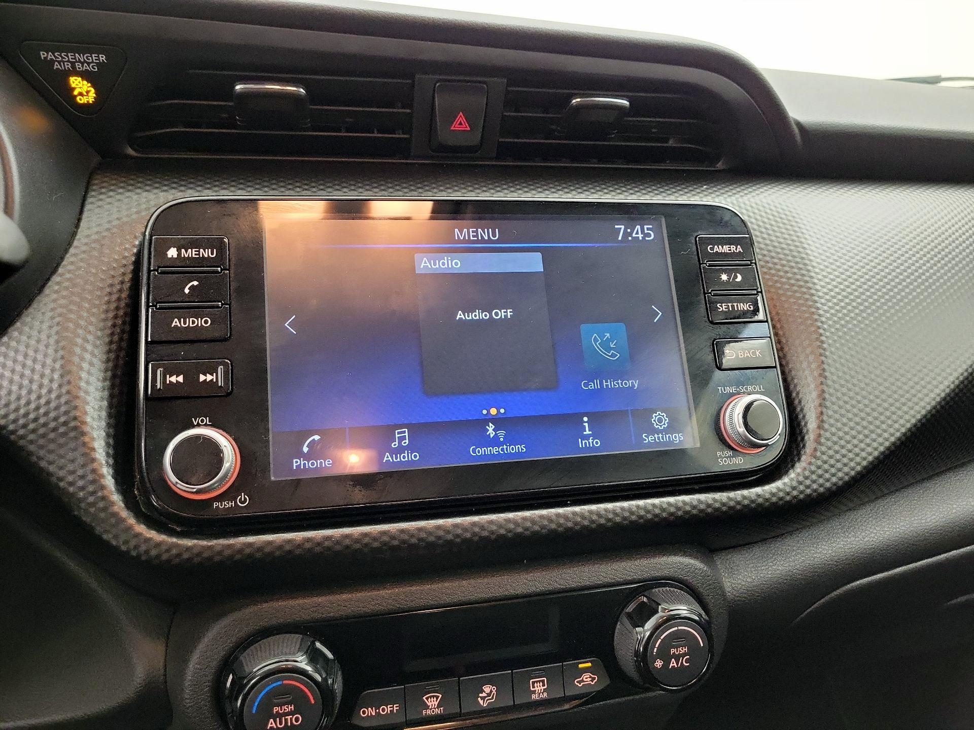 Thumbnail: 2021 Nissan Kicks - 14