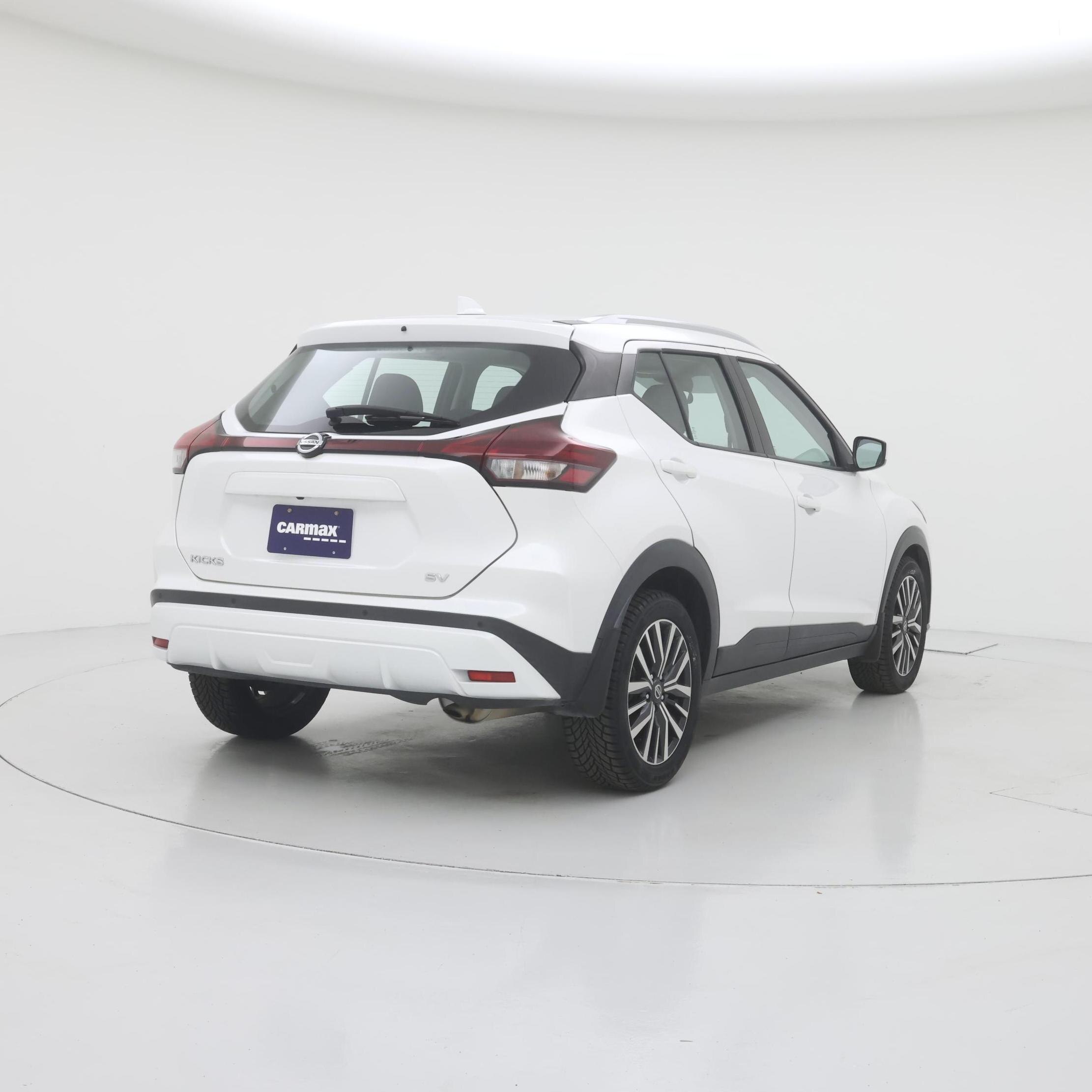 Thumbnail: 2021 Nissan Kicks - 8