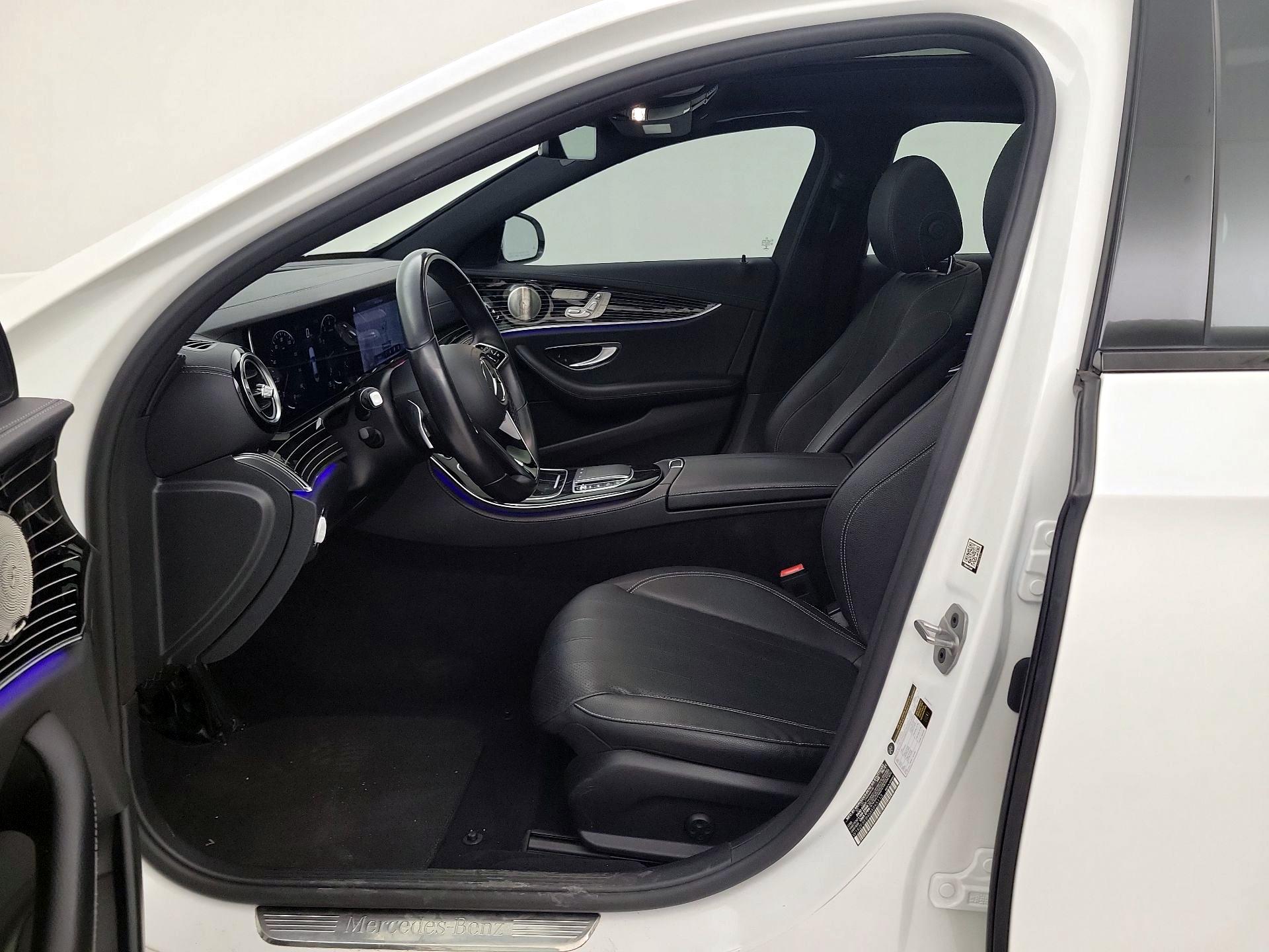 Thumbnail: 2021 Mercedes-Benz E-Class - 11