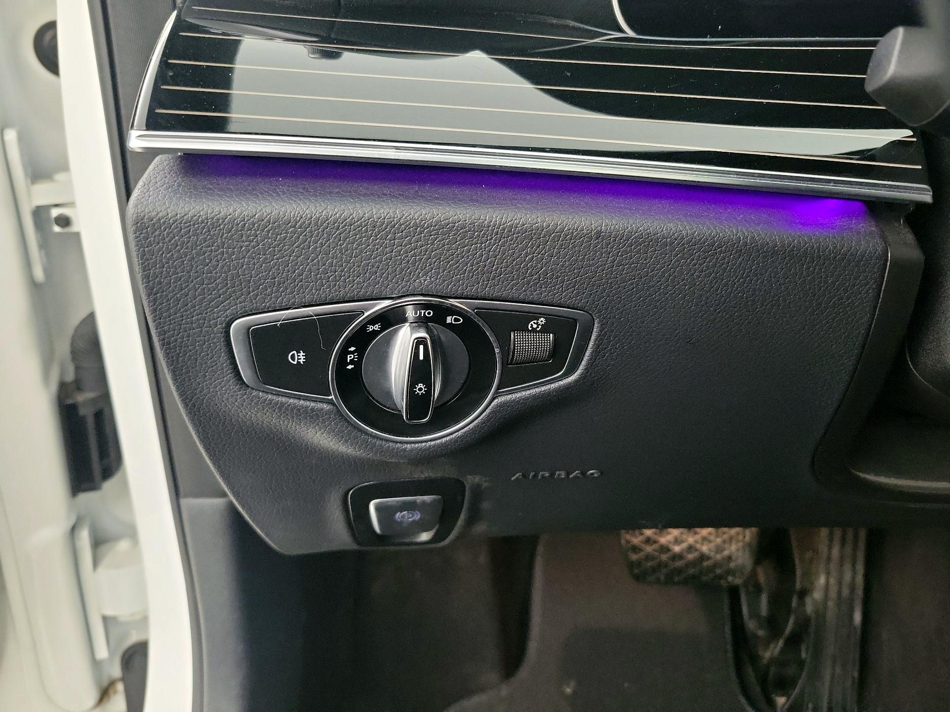 Thumbnail: 2021 Mercedes-Benz E-Class - 13