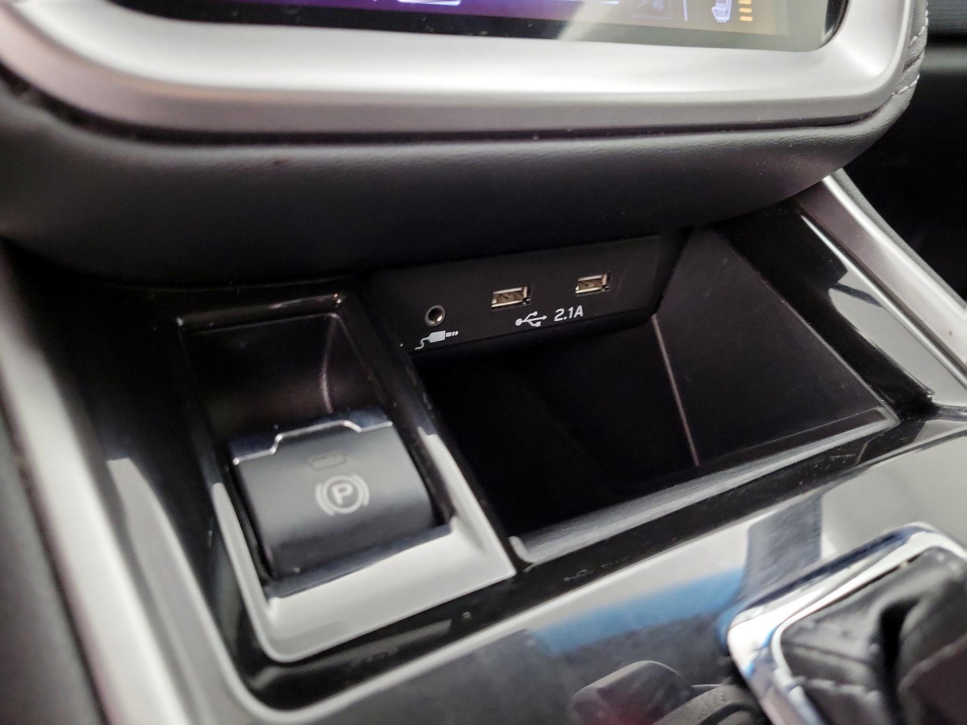 Thumbnail: 2020 Subaru Outback - 18