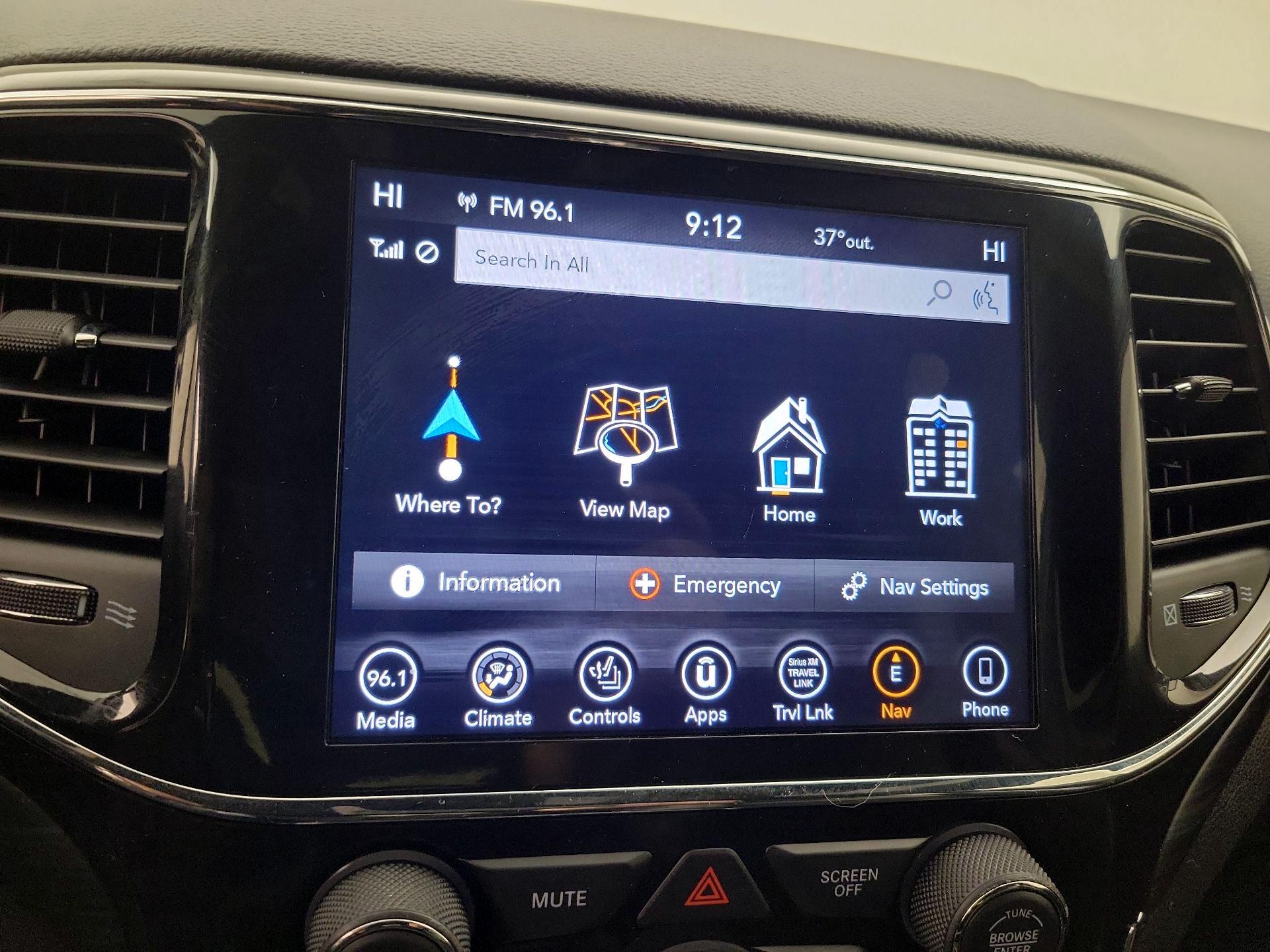 Thumbnail: 2021 Jeep Grand Cherokee - 14