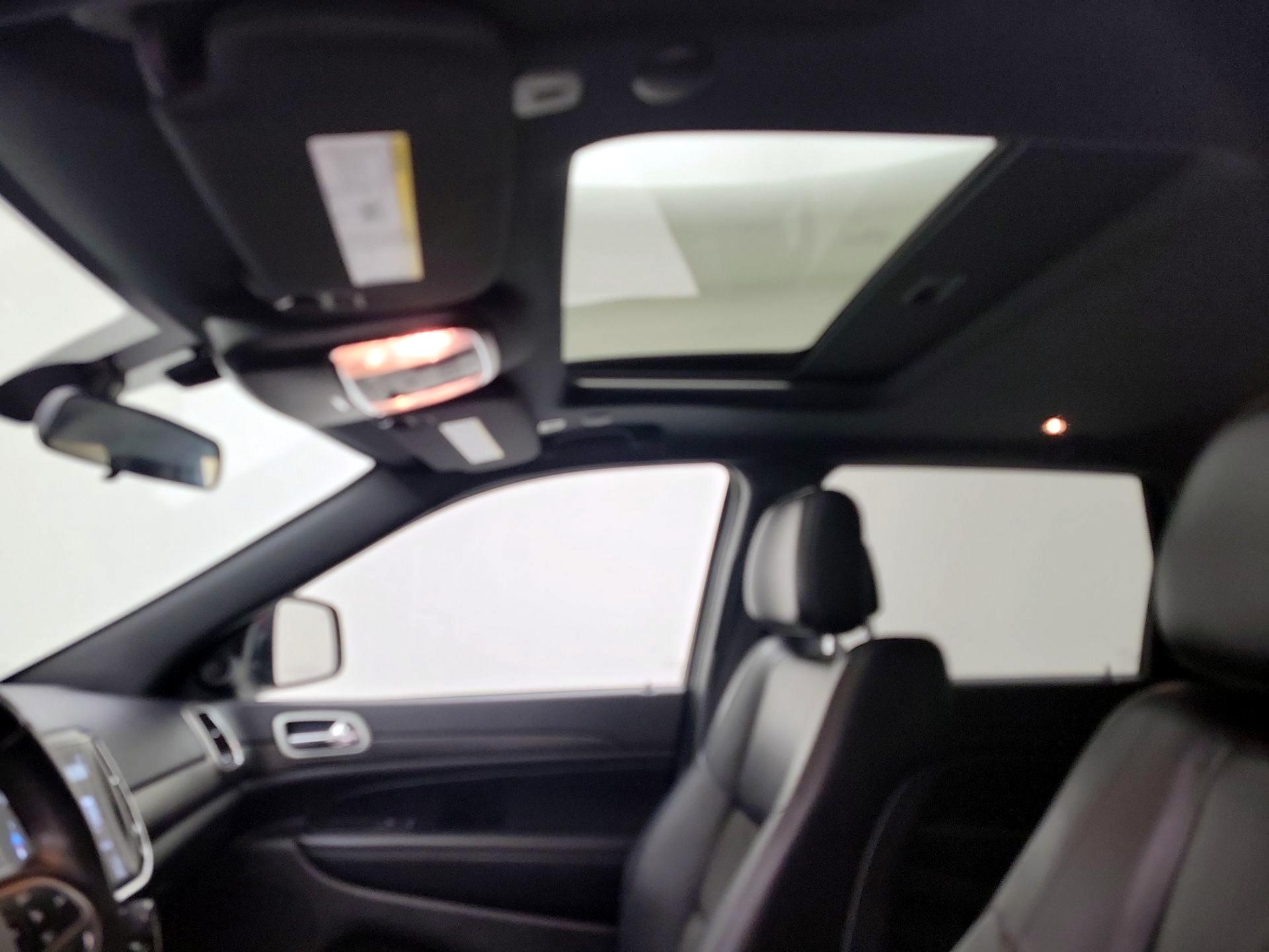 Thumbnail: 2021 Jeep Grand Cherokee - 20