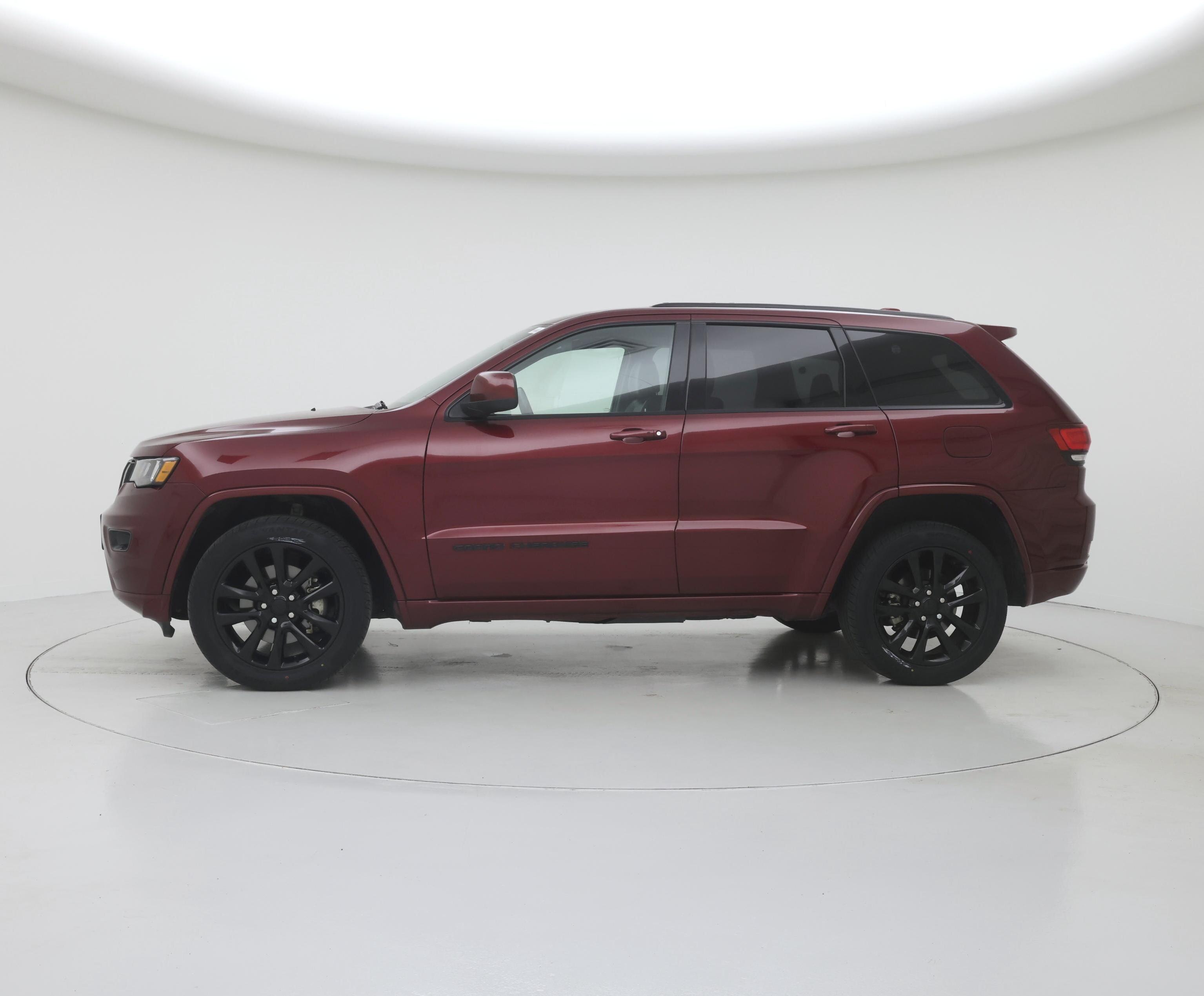 Thumbnail: 2021 Jeep Grand Cherokee - 3