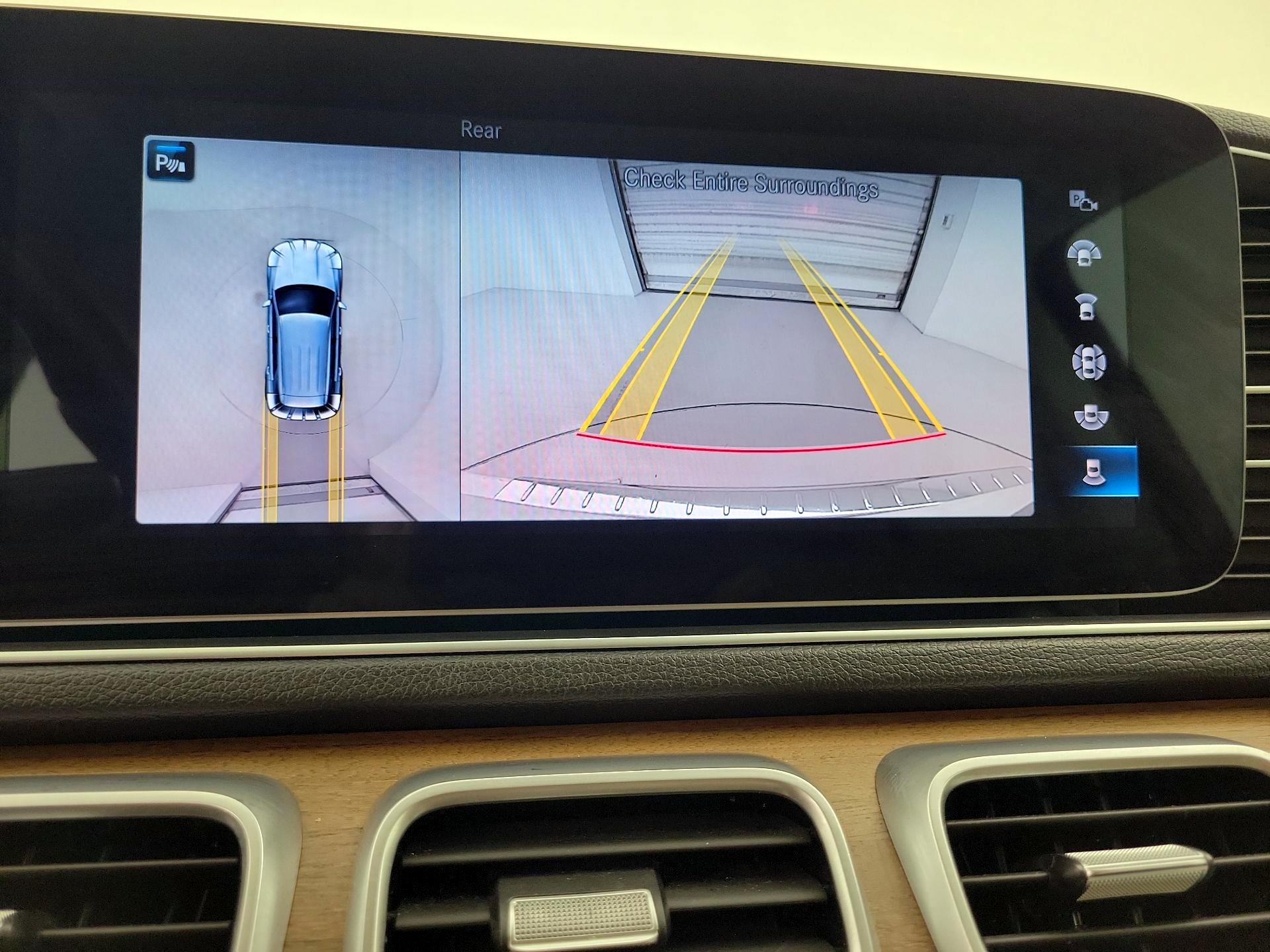 Thumbnail: 2022 Mercedes-Benz GLE - 14