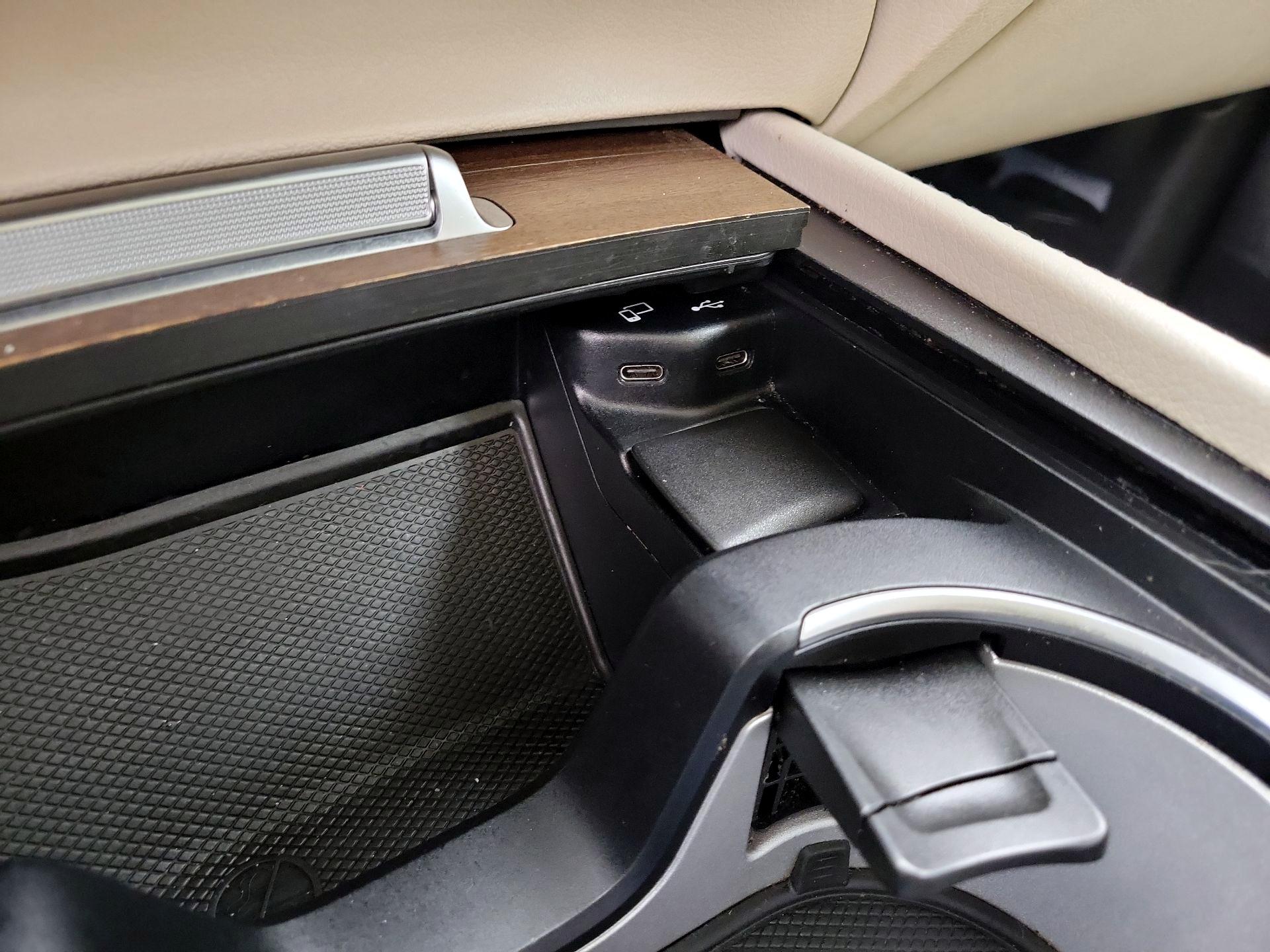 Thumbnail: 2022 Mercedes-Benz GLE - 18