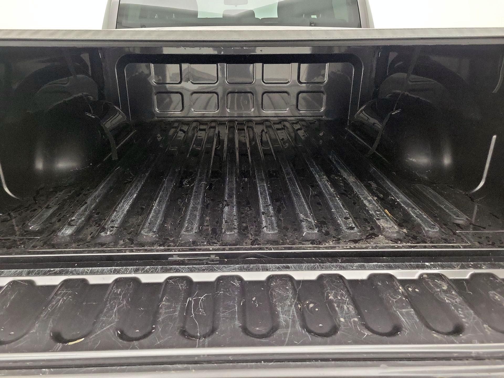 Thumbnail: 2015 RAM 1500 - 19