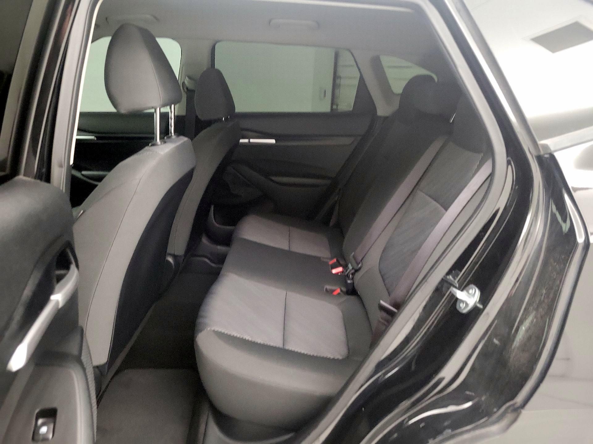 Thumbnail: 2023 Kia Seltos - 19