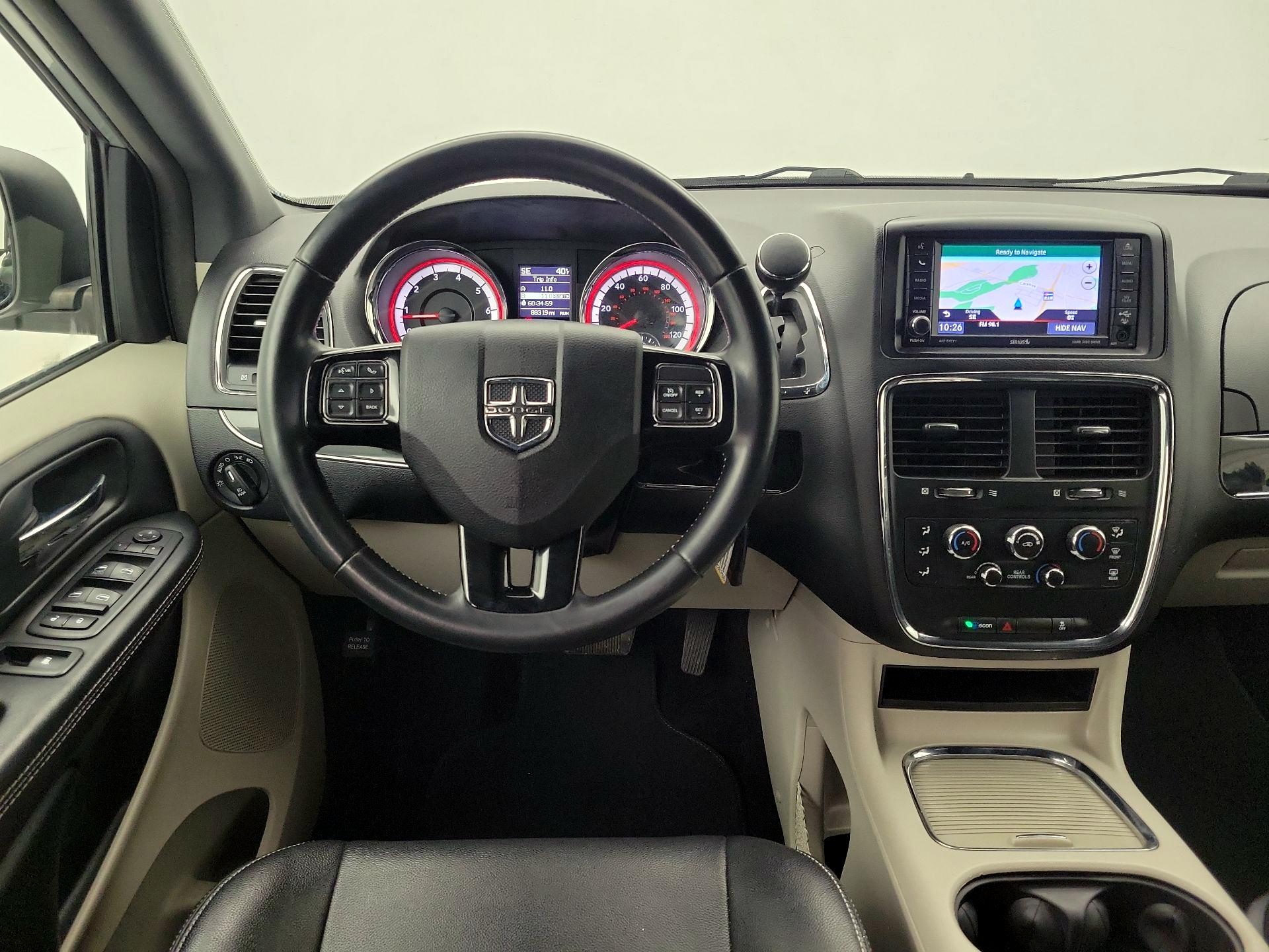 Thumbnail: 2019 Dodge Grand Caravan - 10