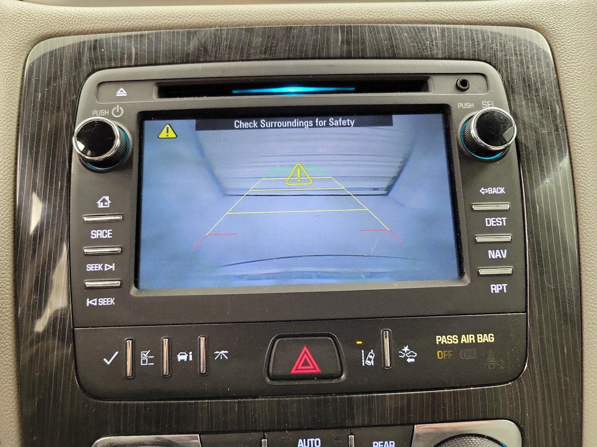 Thumbnail: 2017 Chevrolet Traverse - 14