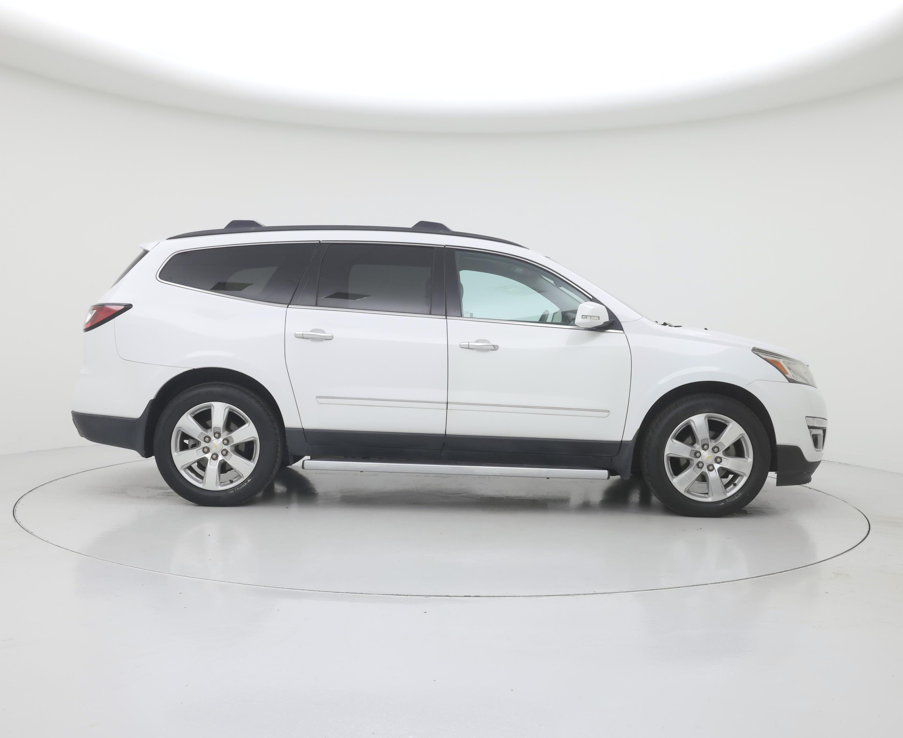 Thumbnail: 2017 Chevrolet Traverse - 7