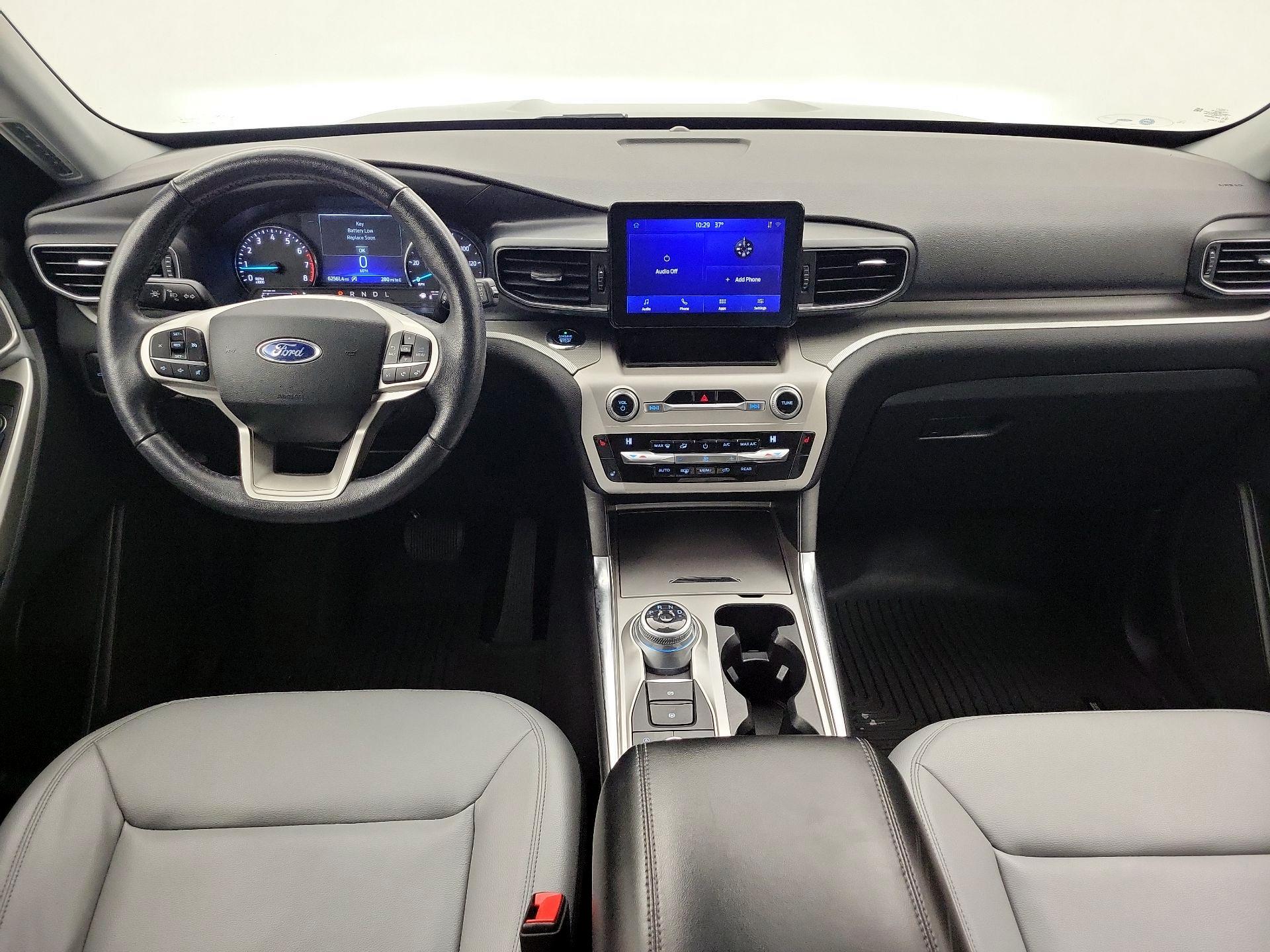 Thumbnail: 2021 Ford Explorer - 9