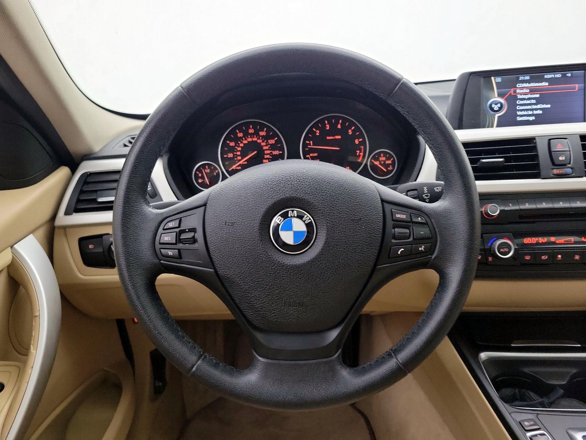 Thumbnail: 2014 BMW 3 Series - 10