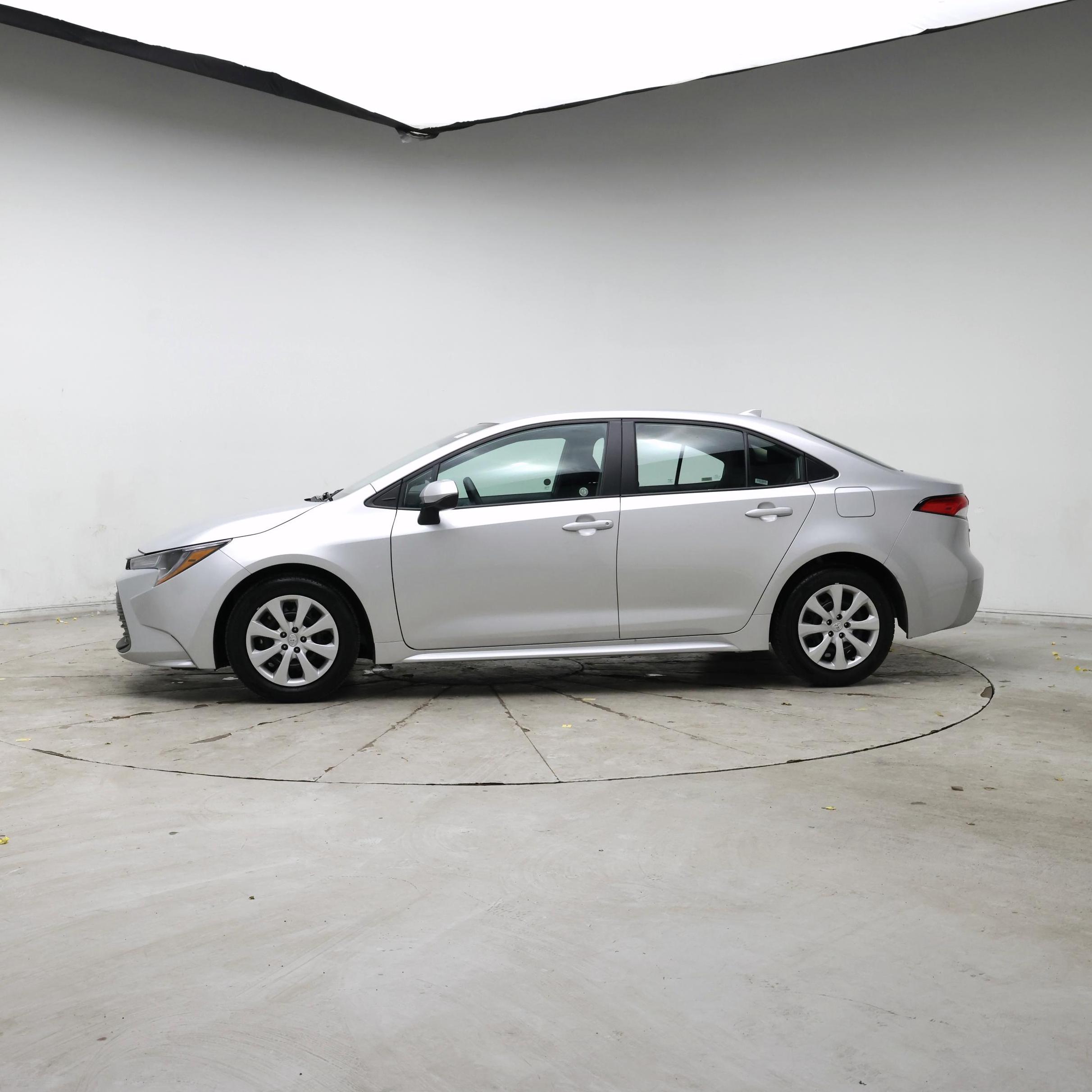 Thumbnail: 2025 Toyota Corolla - 3