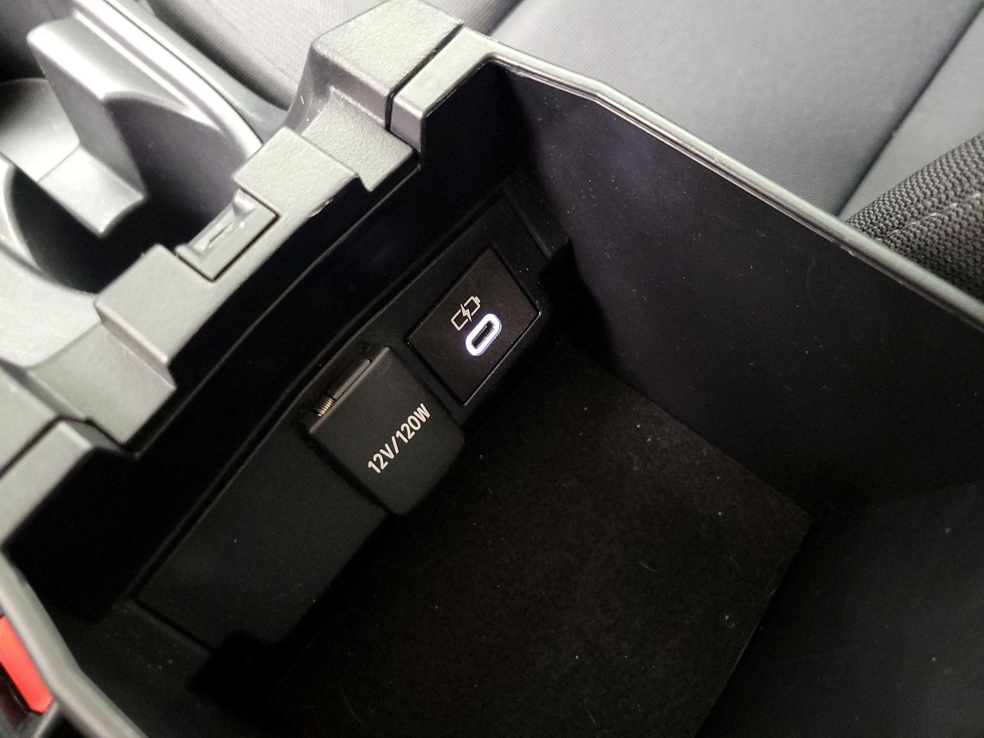 Thumbnail: 2024 Toyota Corolla - 18