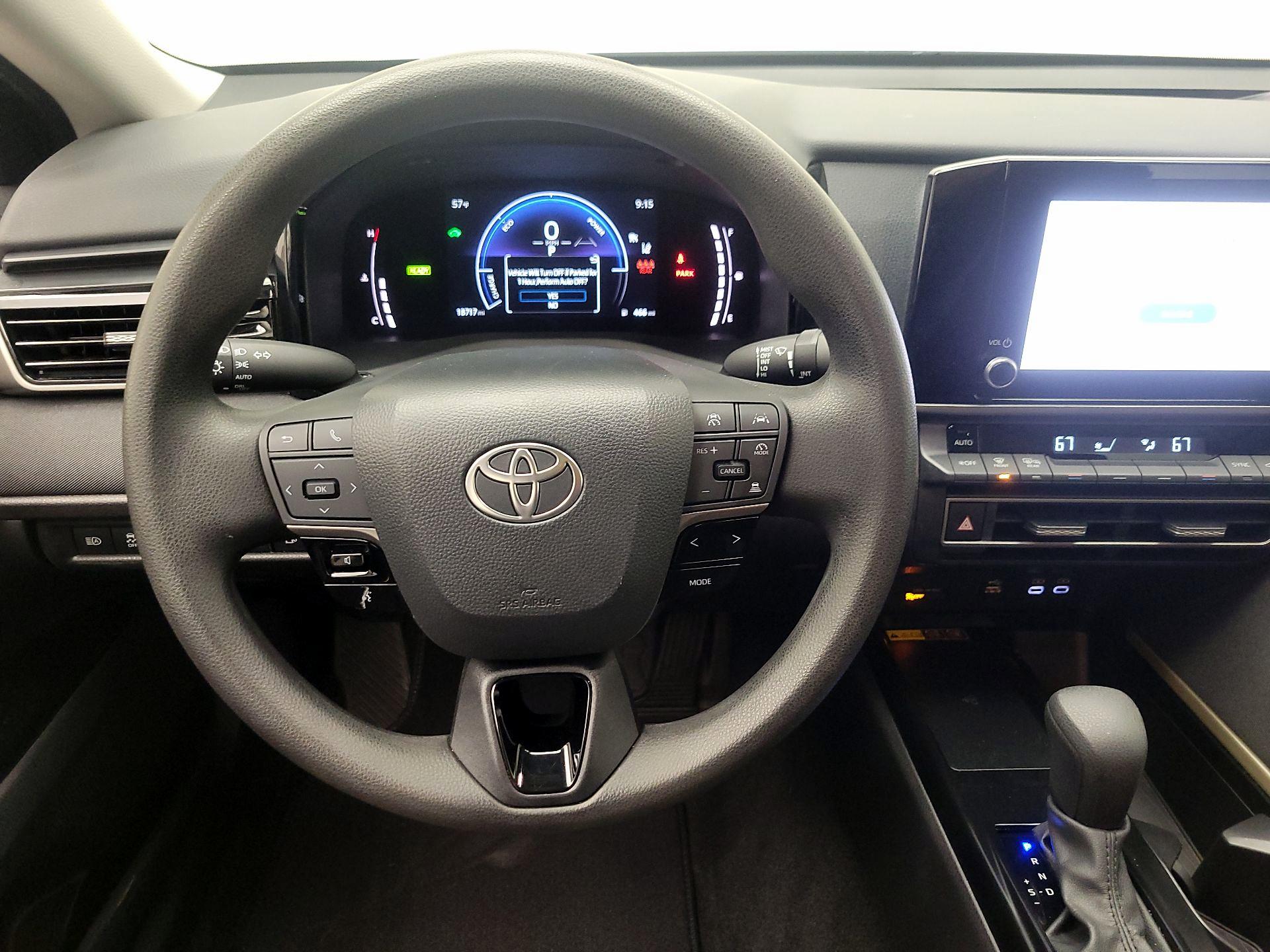 Thumbnail: 2025 Toyota Camry - 10