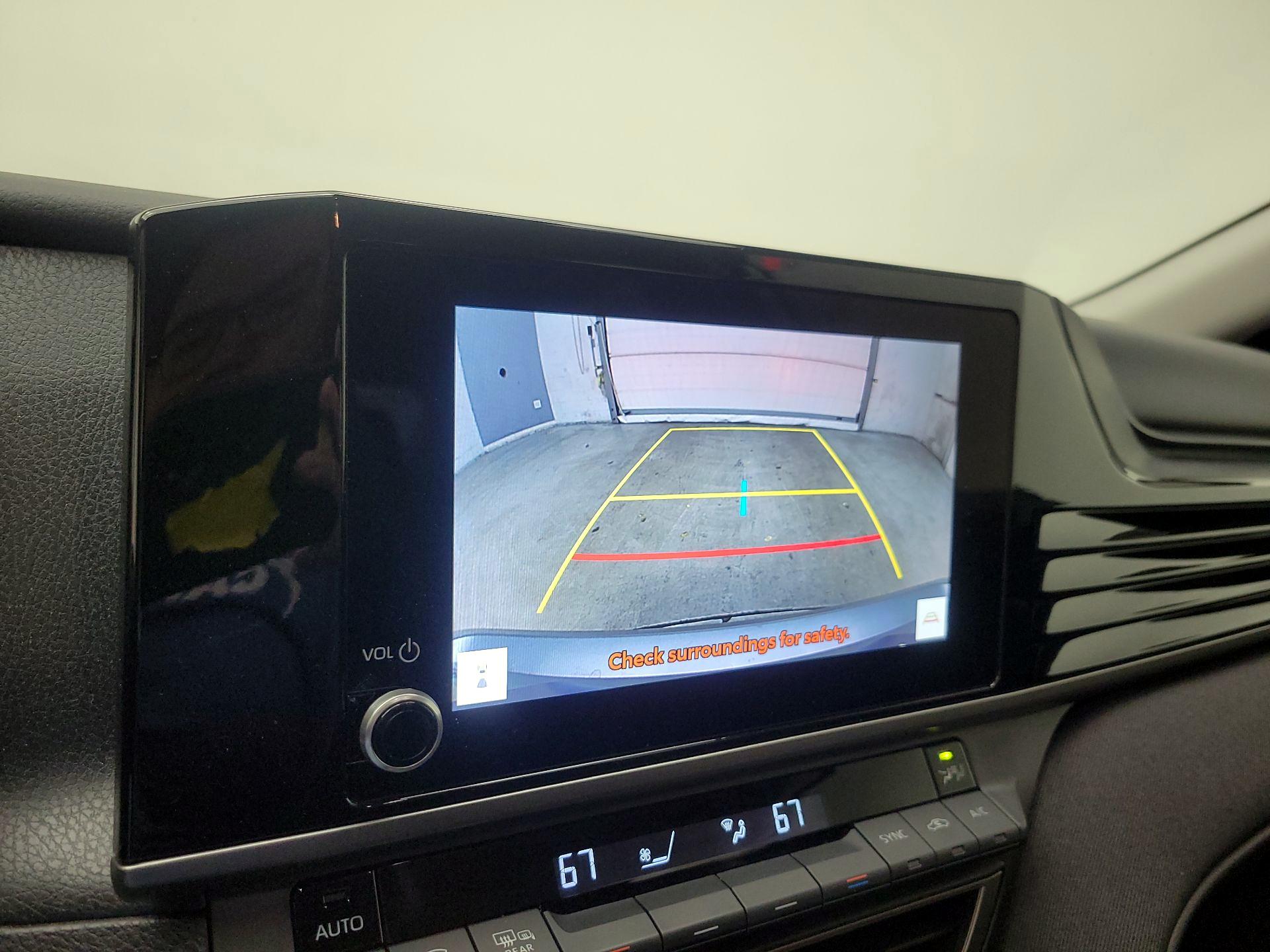 Thumbnail: 2025 Toyota Camry - 14