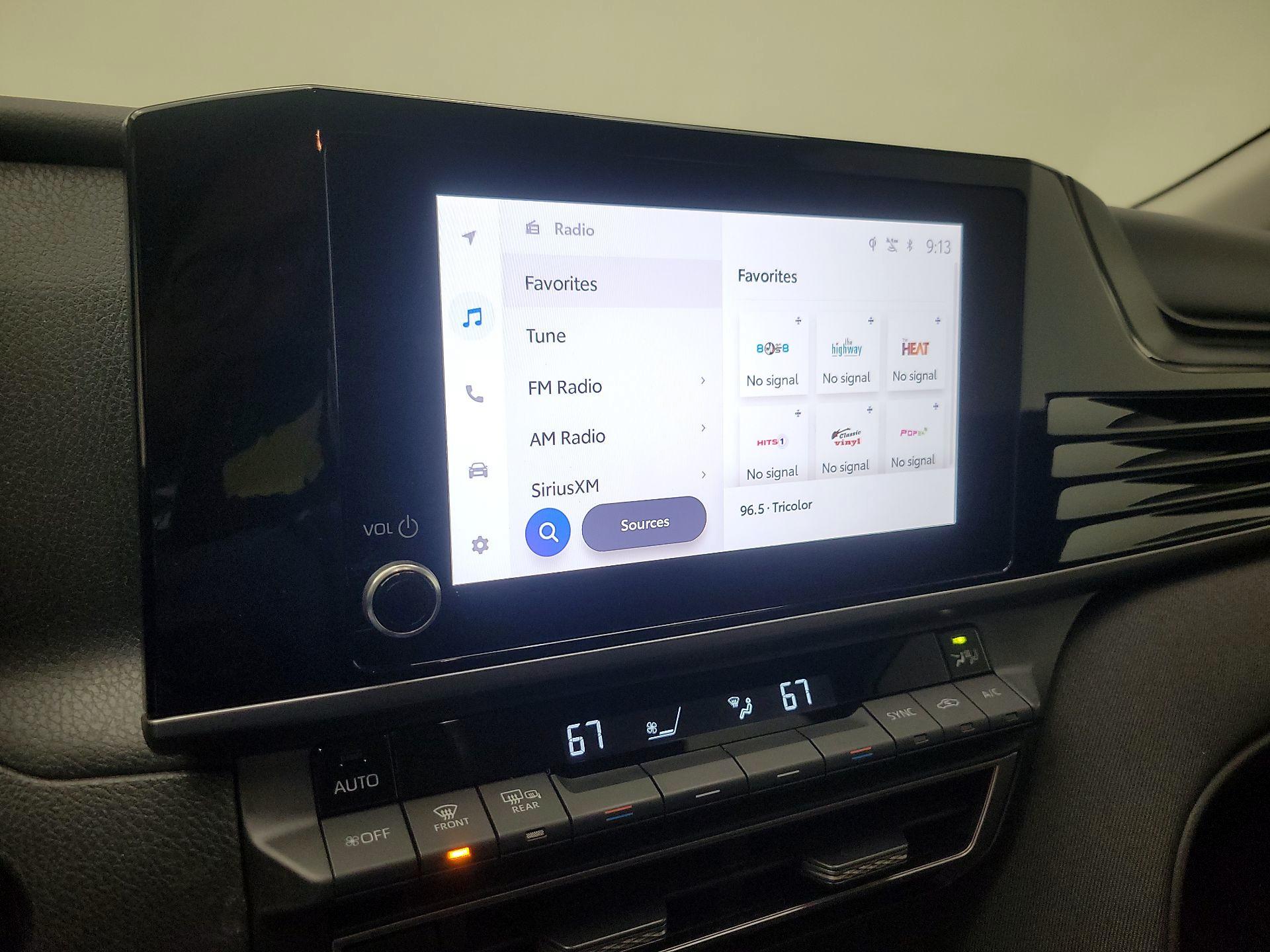 Thumbnail: 2025 Toyota Camry - 15