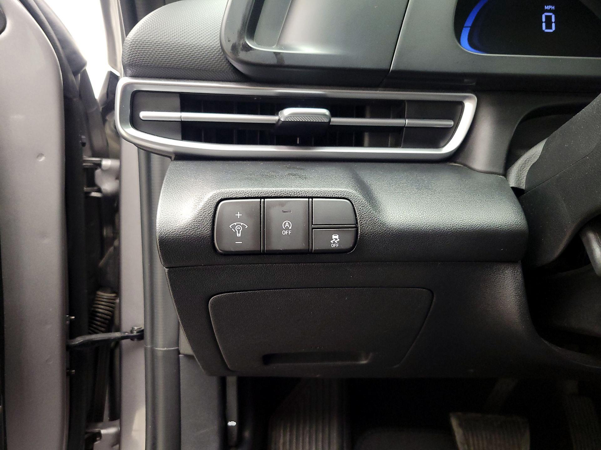 Thumbnail: 2024 Hyundai Elantra - 13