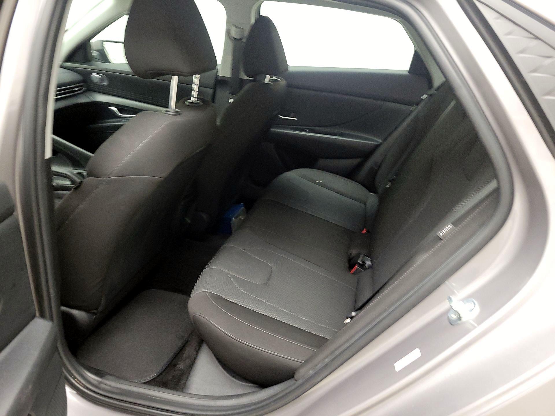 Thumbnail: 2024 Hyundai Elantra - 19