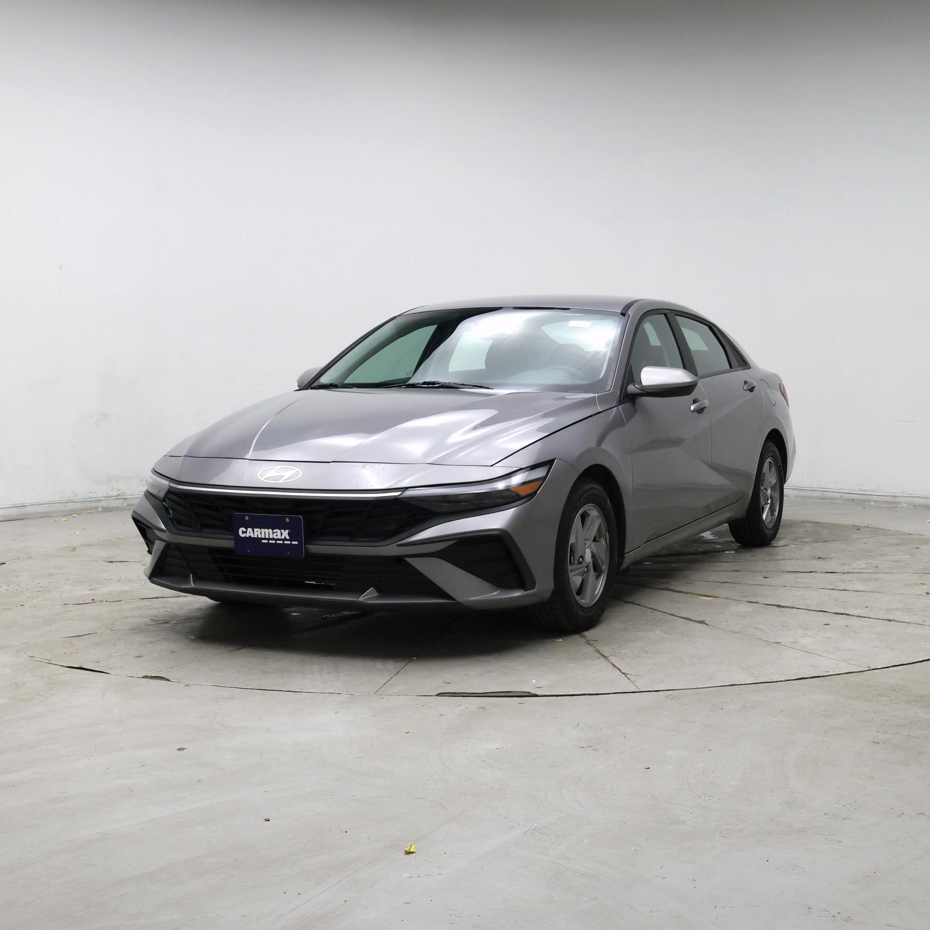 Thumbnail: 2024 Hyundai Elantra - 4