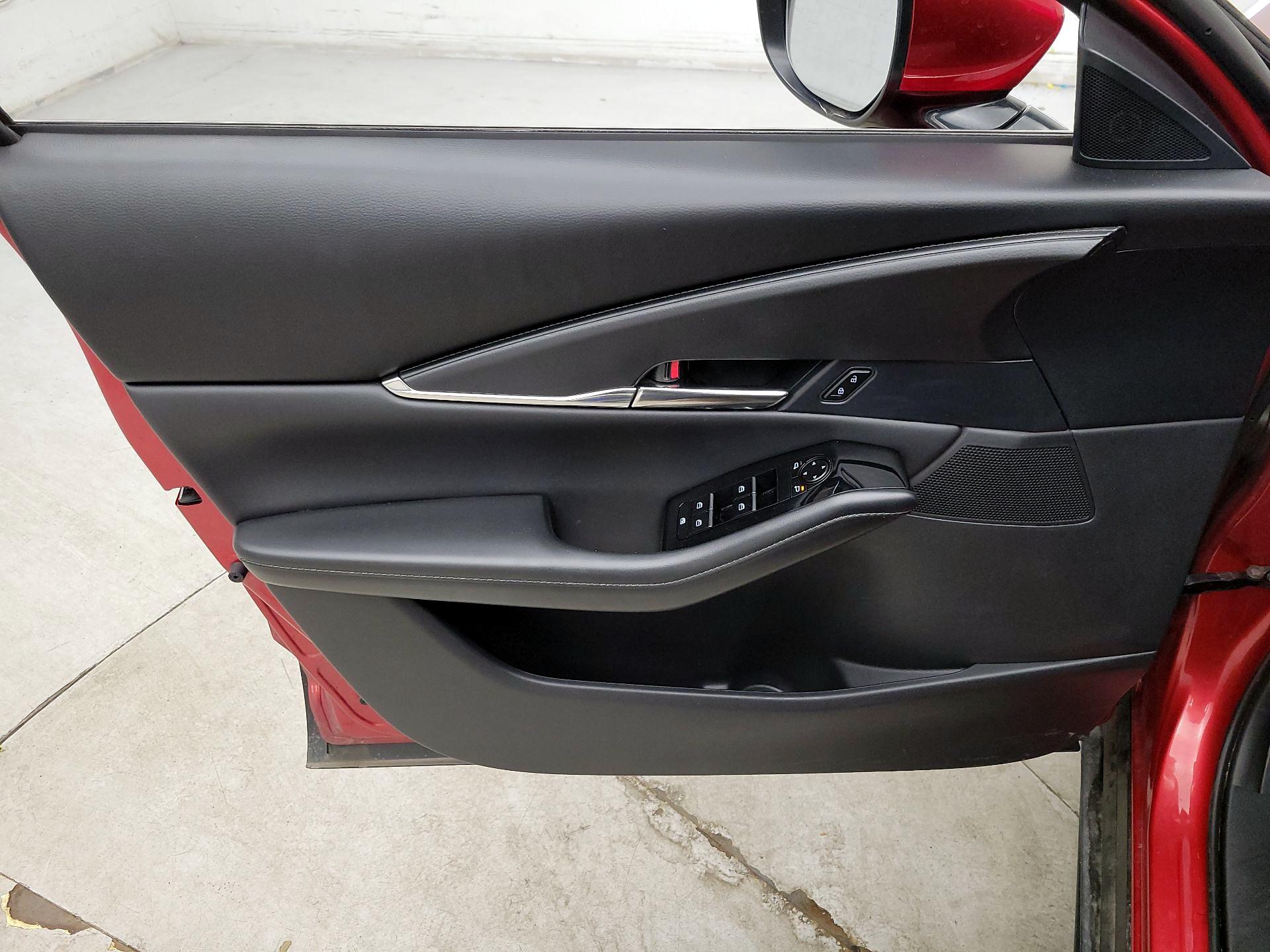 Thumbnail: 2025 Mazda CX-30 - 12