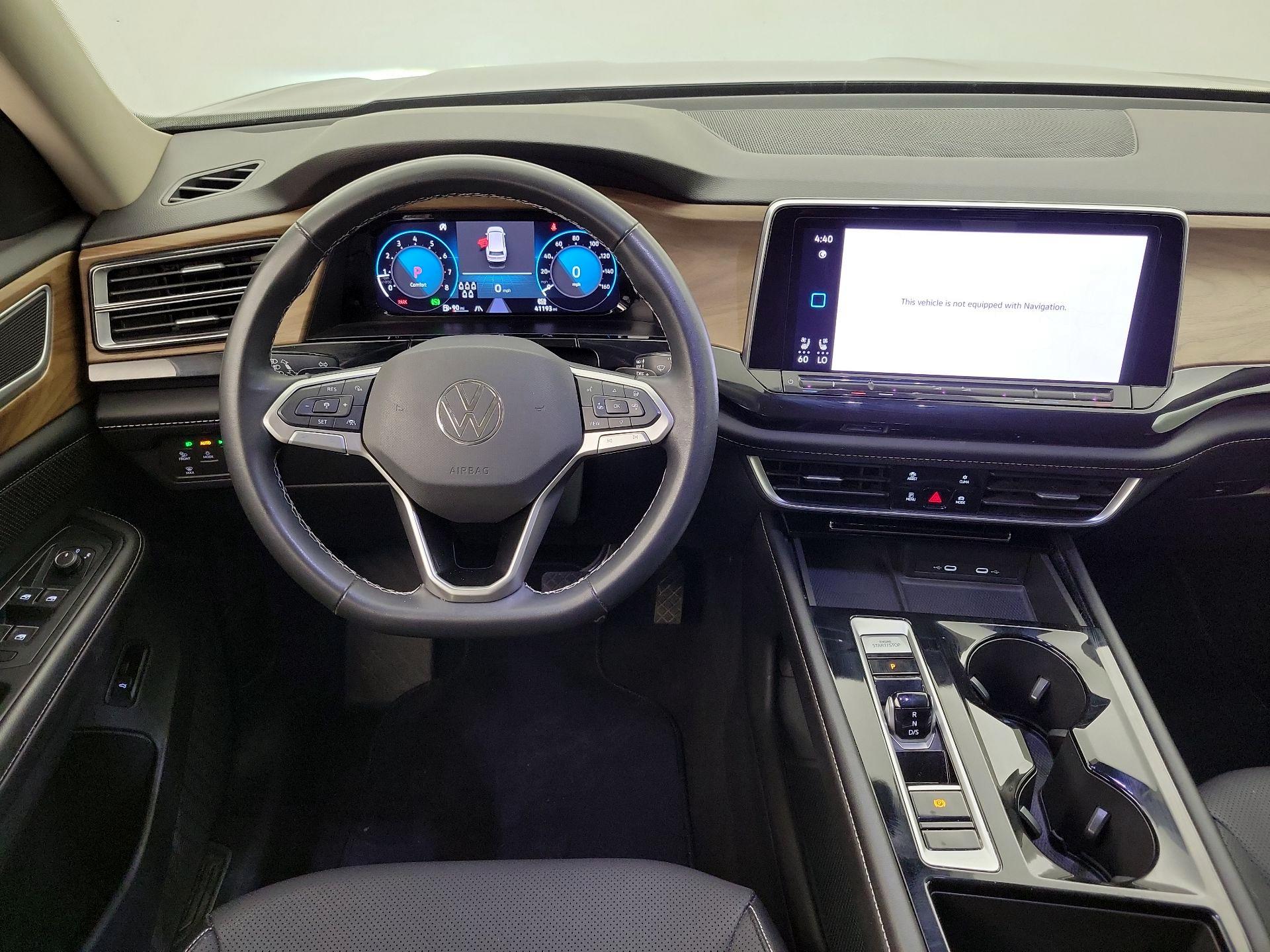 Thumbnail: 2024 Volkswagen Atlas - 10