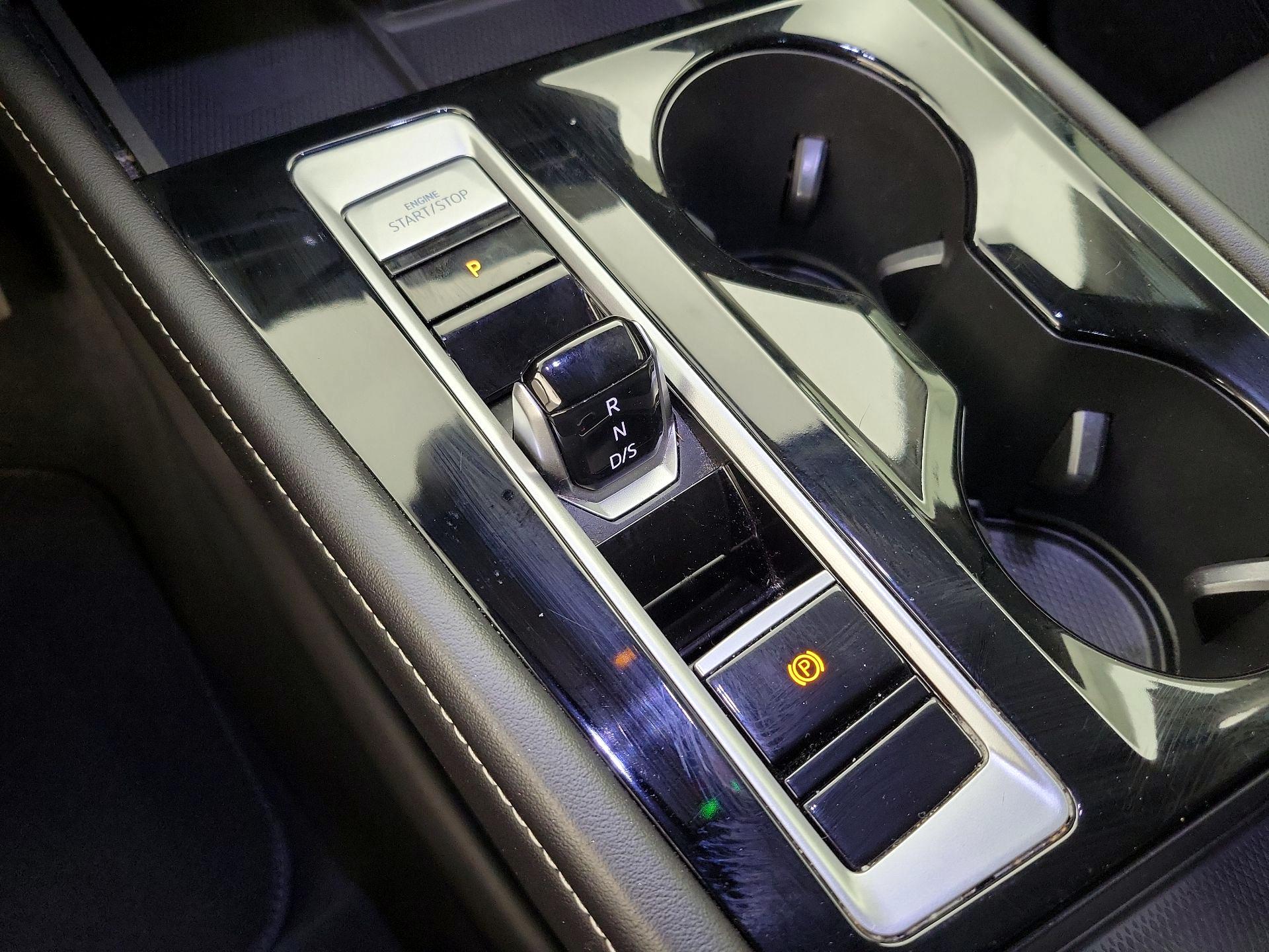 Thumbnail: 2024 Volkswagen Atlas - 18