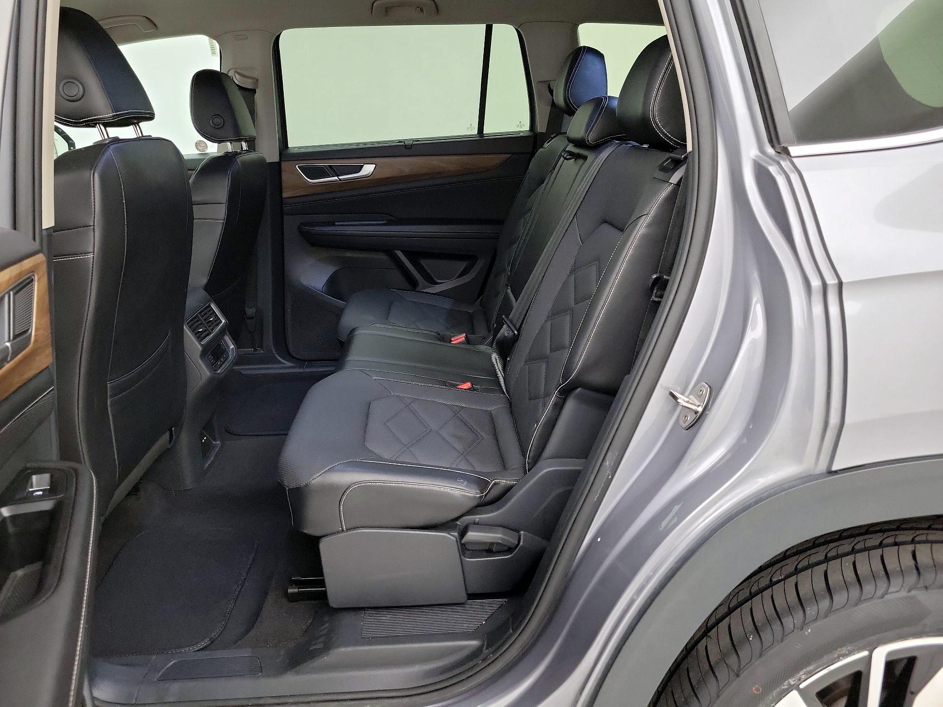 Thumbnail: 2024 Volkswagen Atlas - 20