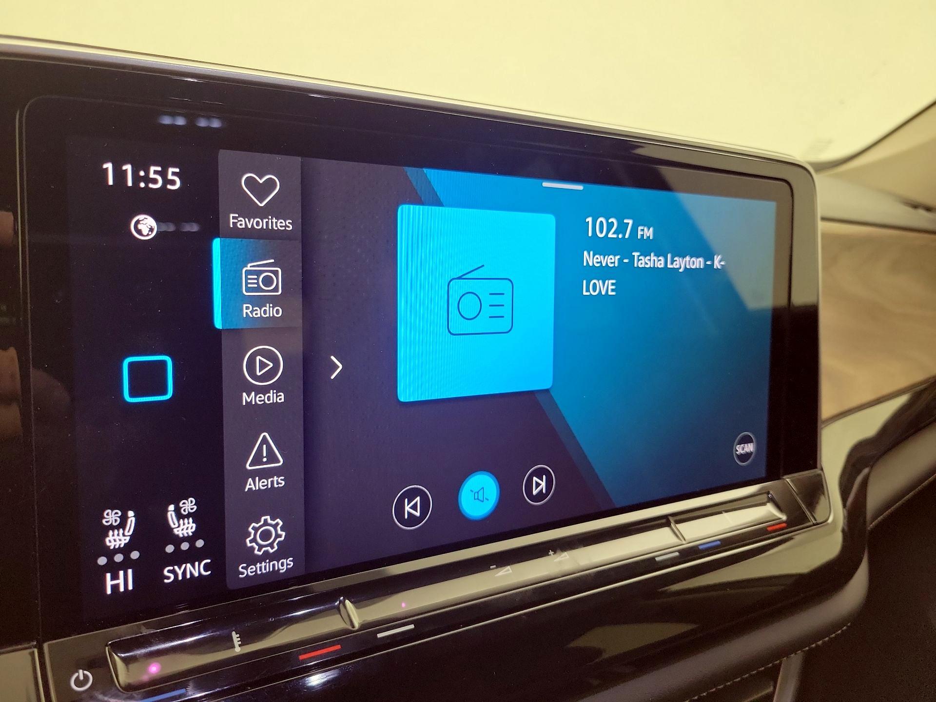 Thumbnail: 2024 Volkswagen Atlas - 15