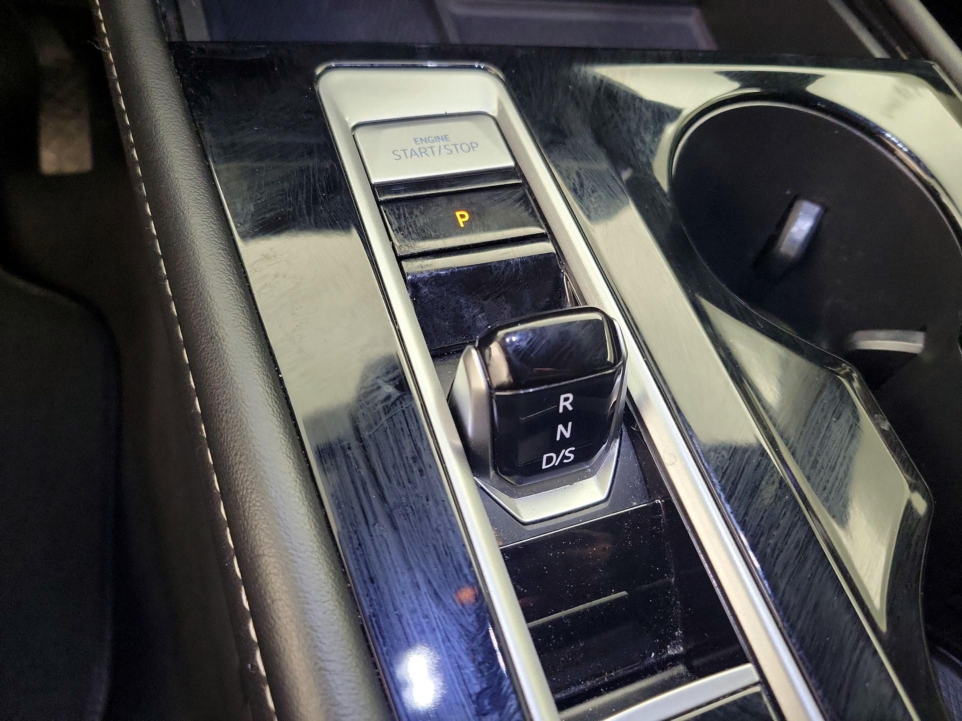 Thumbnail: 2024 Volkswagen Atlas - 17